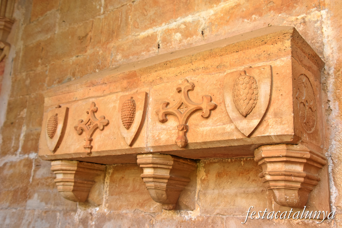 Aiguamúrcia - Sepultures nobiliàries del claustre del monestir de Santes Creus - Galzeran de Pinós