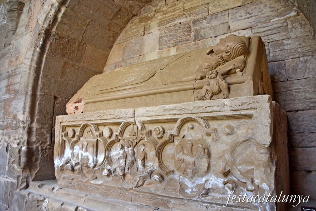 Aiguamúrcia - Sepultures nobiliàries del claustre del monestir de Santes Creus - Guillem de Salbà i la seva família