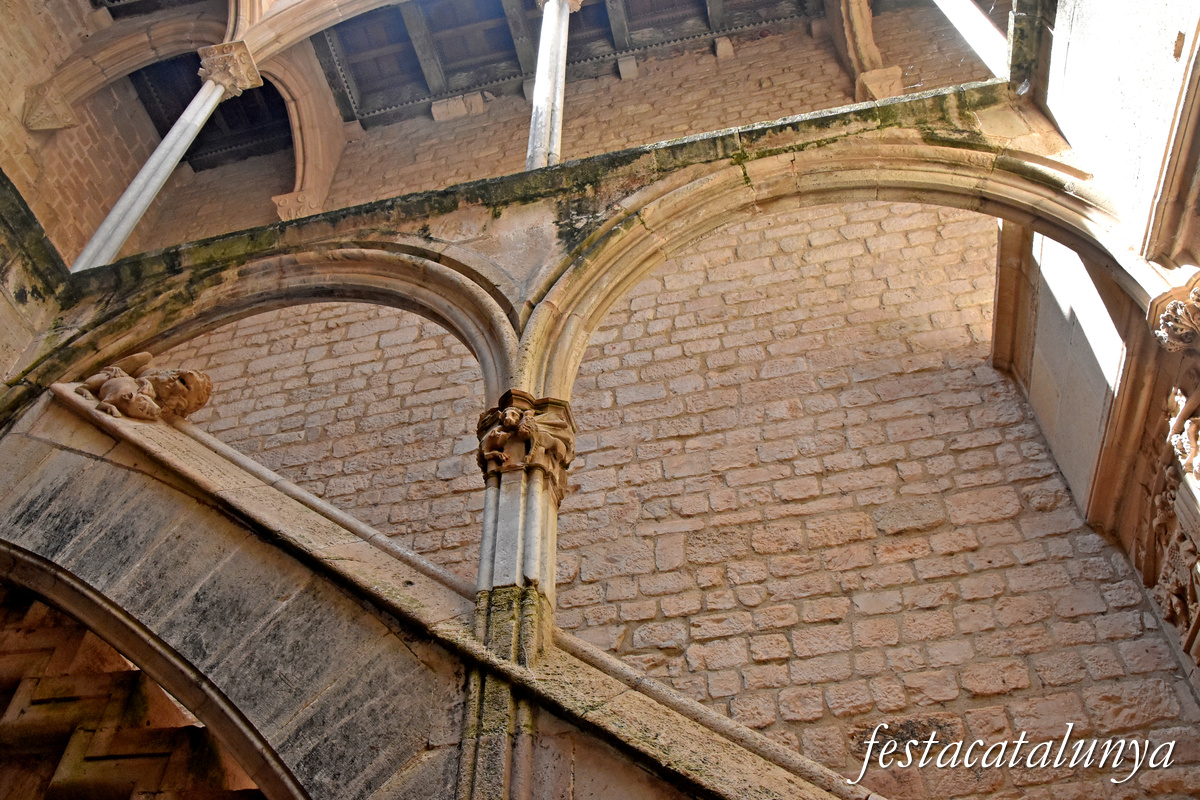 Aiguamúrcia - Palau Reial del monestir de Santes Creus 