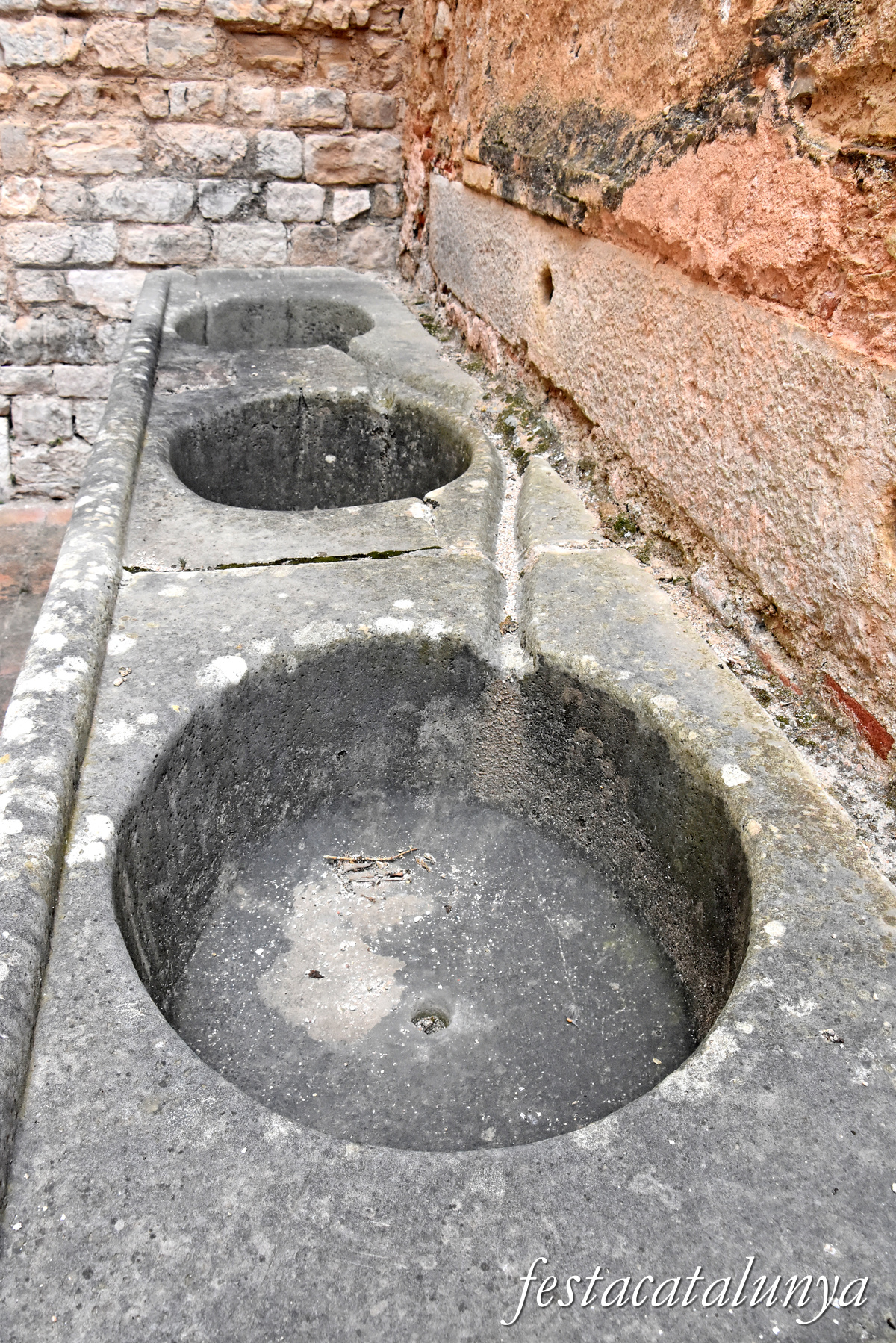 Aiguamúrcia - Cuina del monestir de Santes Creus 