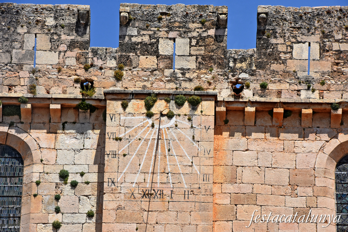 Aiguamúrcia - Església del monestir de Santes Creus - Façana principal 