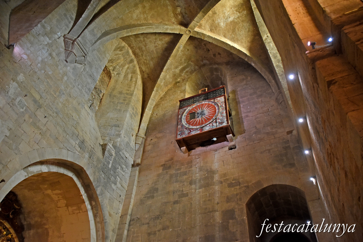 Aiguamúrcia - Església del monestir de Santes Creus - Caixa del rellotge 