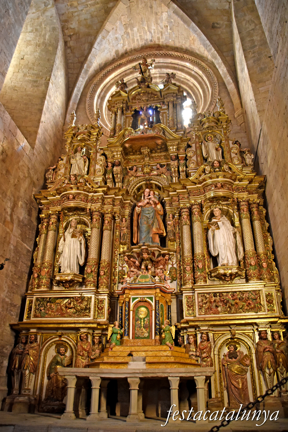 Aiguamúrcia - Església del monestir de Santes Creus - Retaule Major