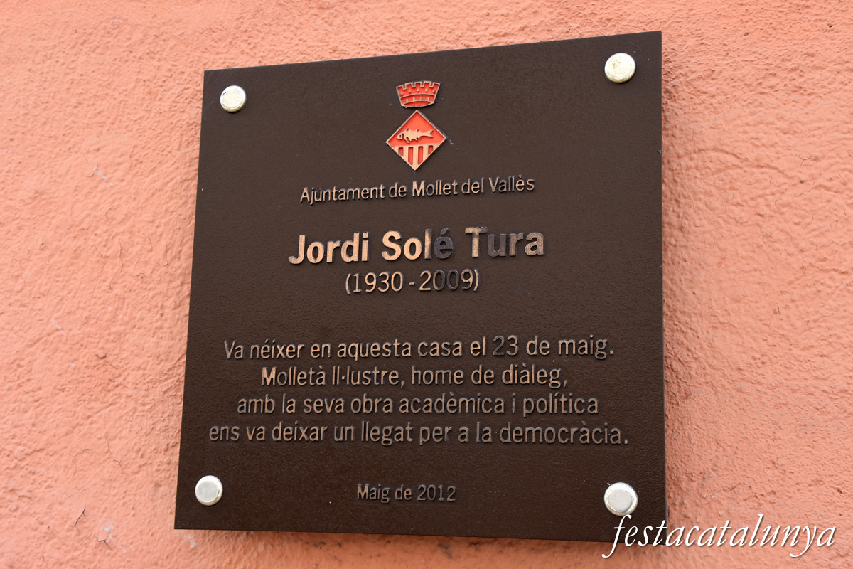 Mollet del Vallès - Carrer de Lluís Duran - Casa natal Abelló i Jordi Solé Tura 