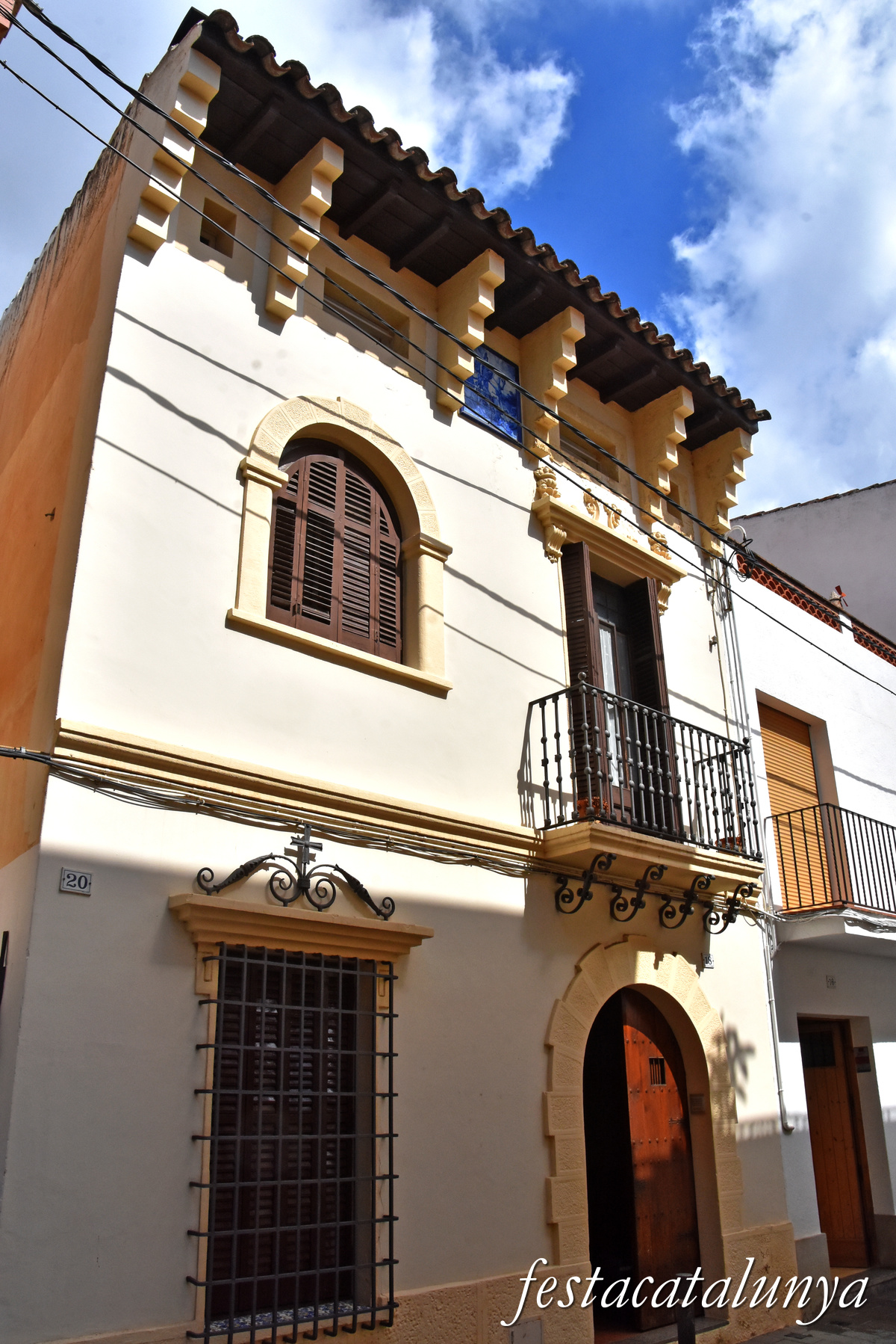 Sant Andreu de Llavaneres - Carrer Pintors Masriera - Can Serra 