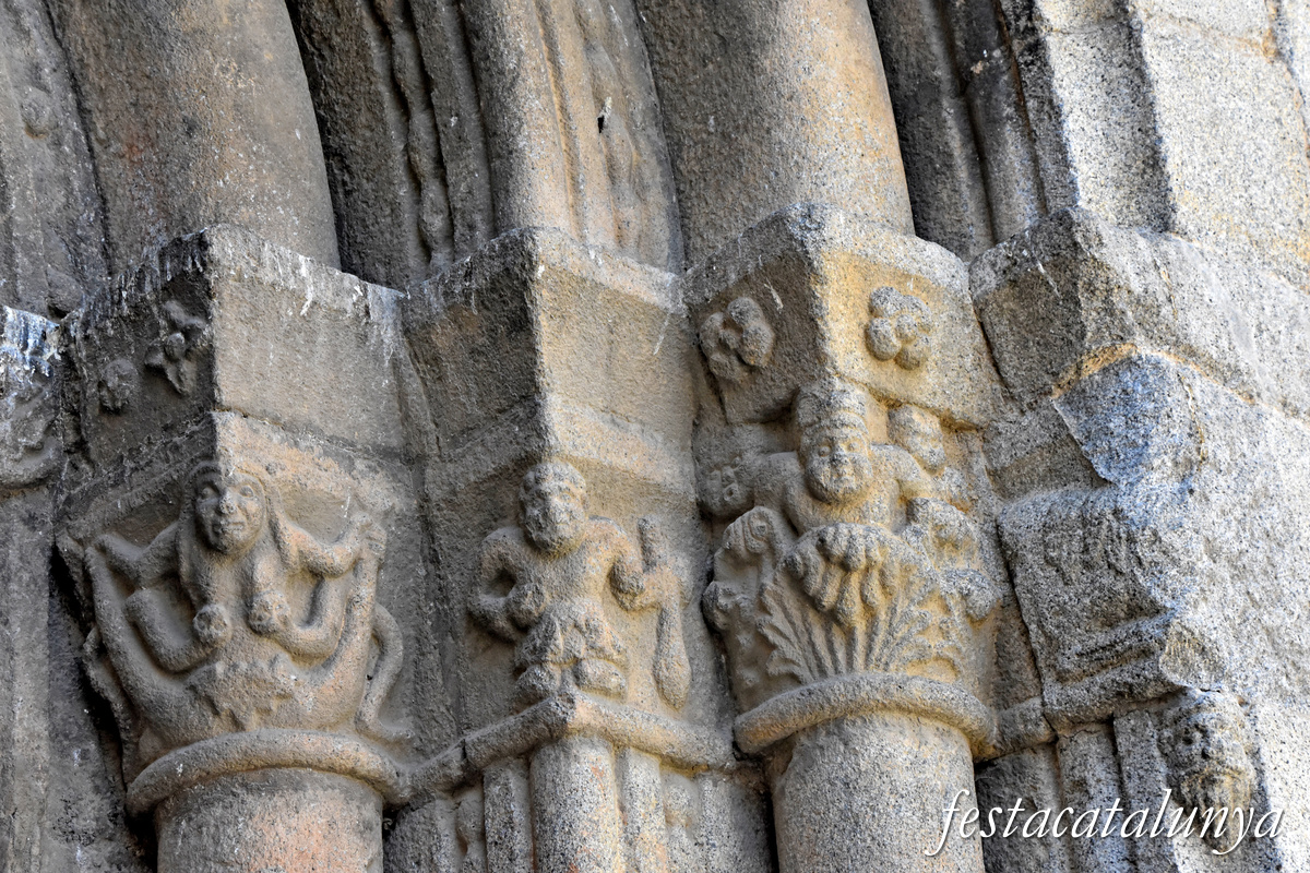 La Seu d'Urgell - Façana nord de la catedral de Santa Maria
