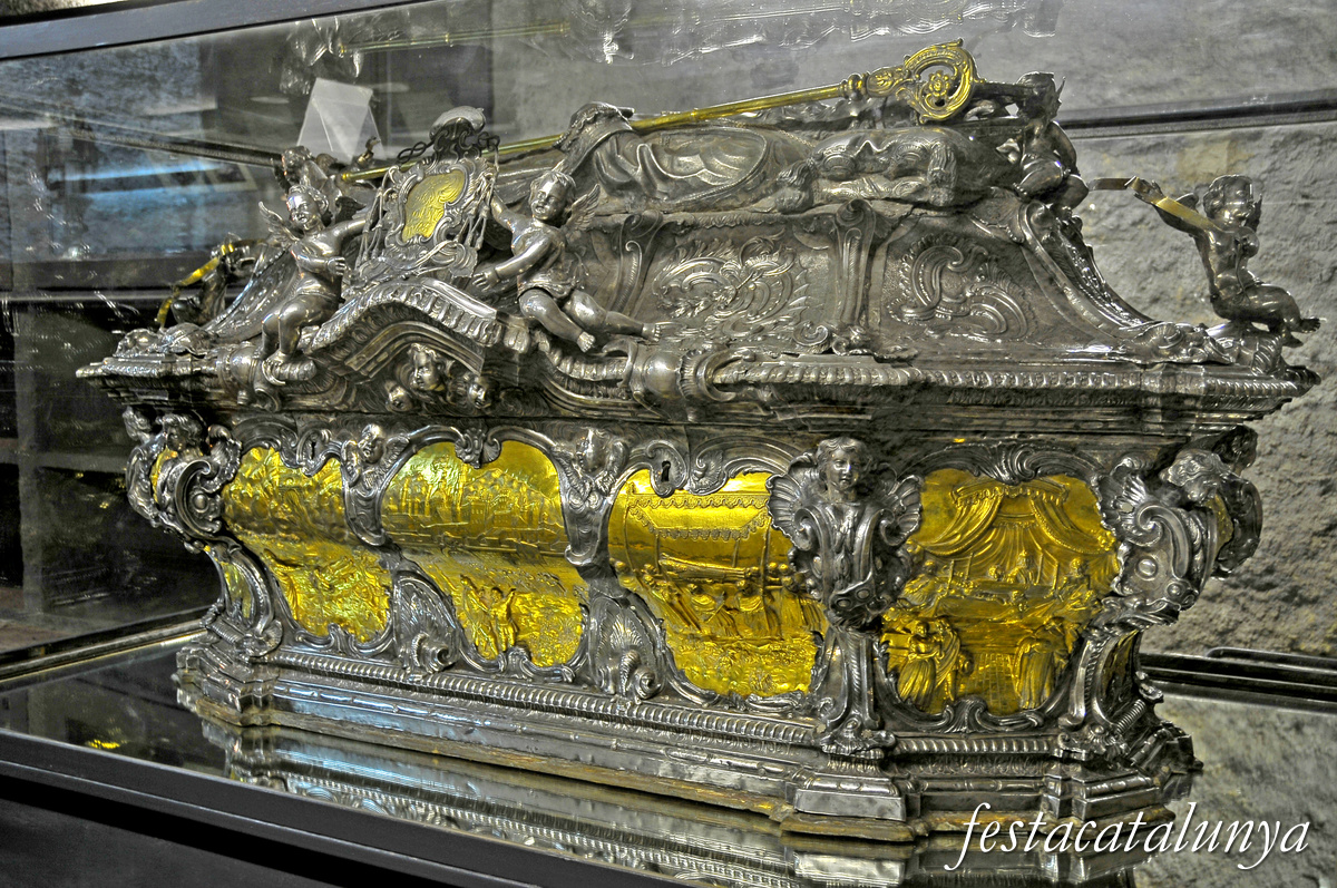 La Seu d'Urgell - Museu Diocesà d'Urgell - Sarcòfag de Sant Ermengol