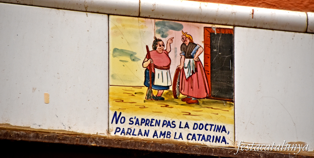 Sant Boi de Llobregat - Carrer Major - Adagis Catalans