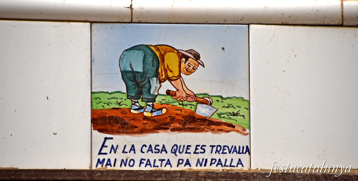 Sant Boi de Llobregat - Carrer Major - Adagis Catalans