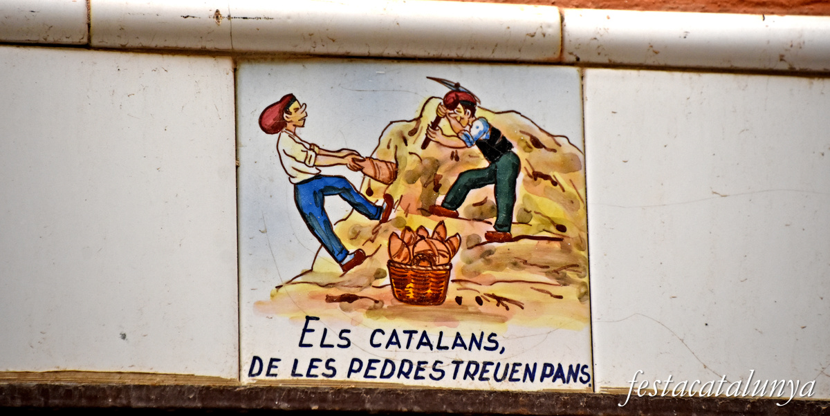 Sant Boi de Llobregat - Carrer Major - Adagis Catalans