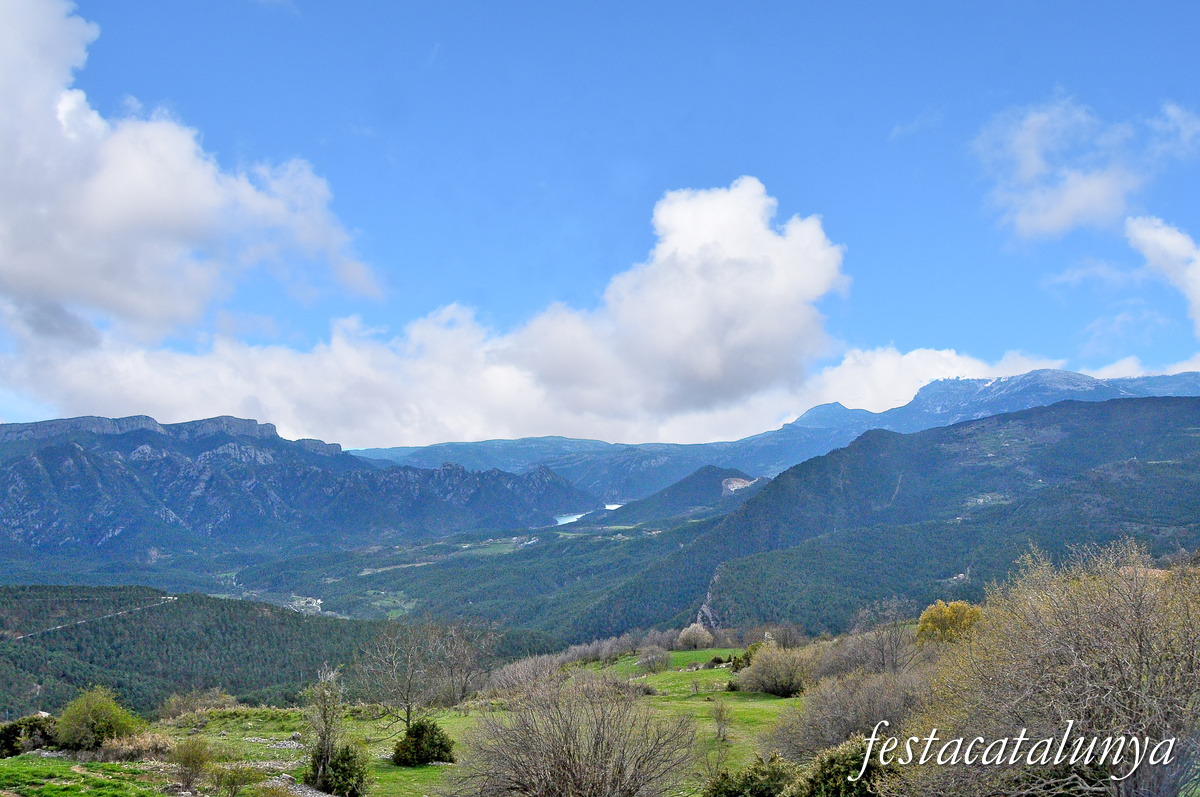 Guixers - Sant Pere Montcalb (Vistes panoràmiques)