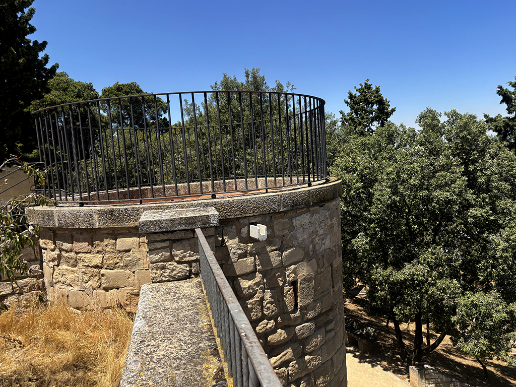 Torricons i mirador panoràmic del Parc de Sant eloi de Tàrrega ***