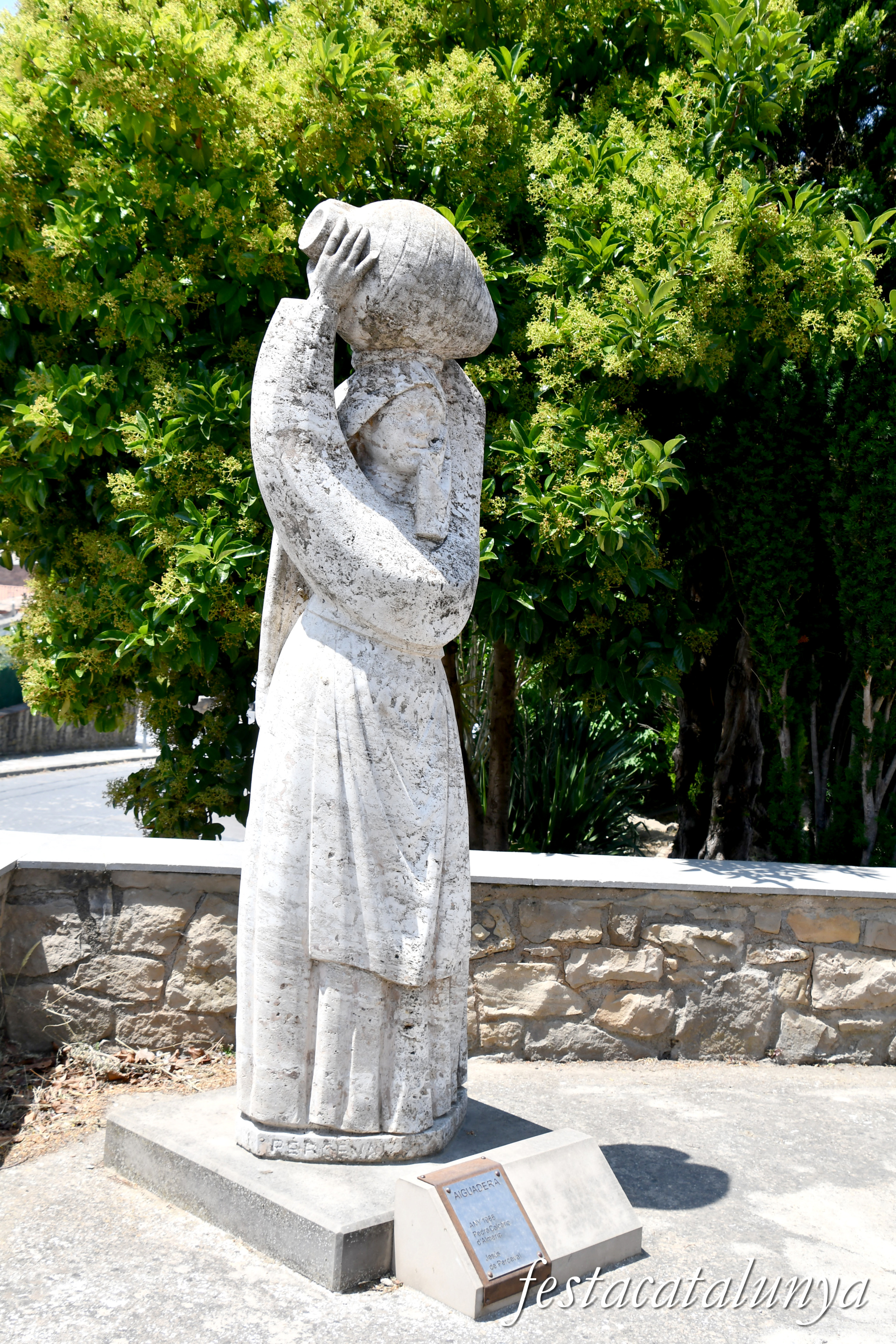 Monistrol de Calders - Escultura Aiguadora de Jesús de Perceval y del Moral 