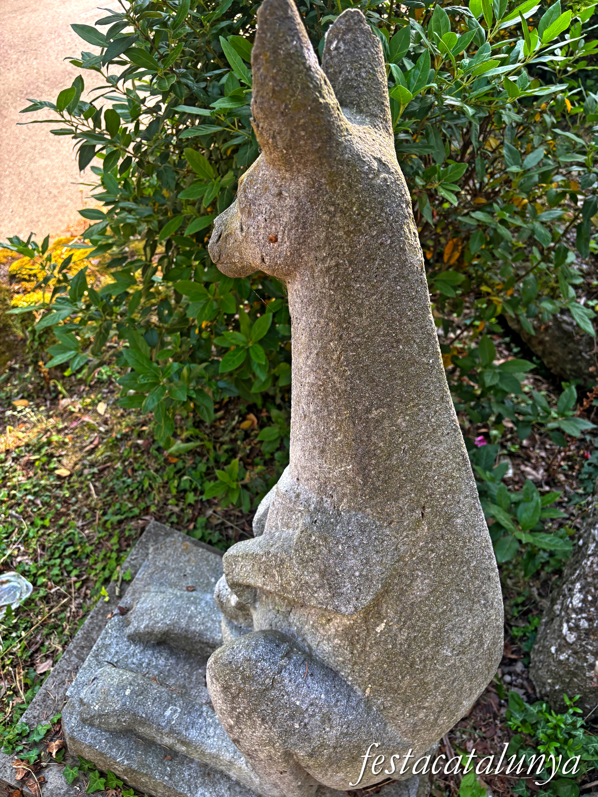 Monistrol de Calders - Escultura Cangur de Josep Maria Brull i Pagès