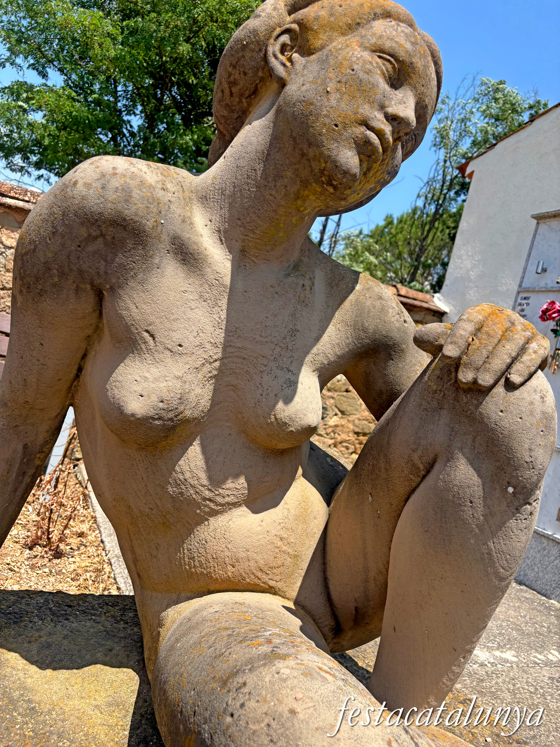 Monistrol de Calders - Escultura Descans de Lluís Montañé Mollfulleda