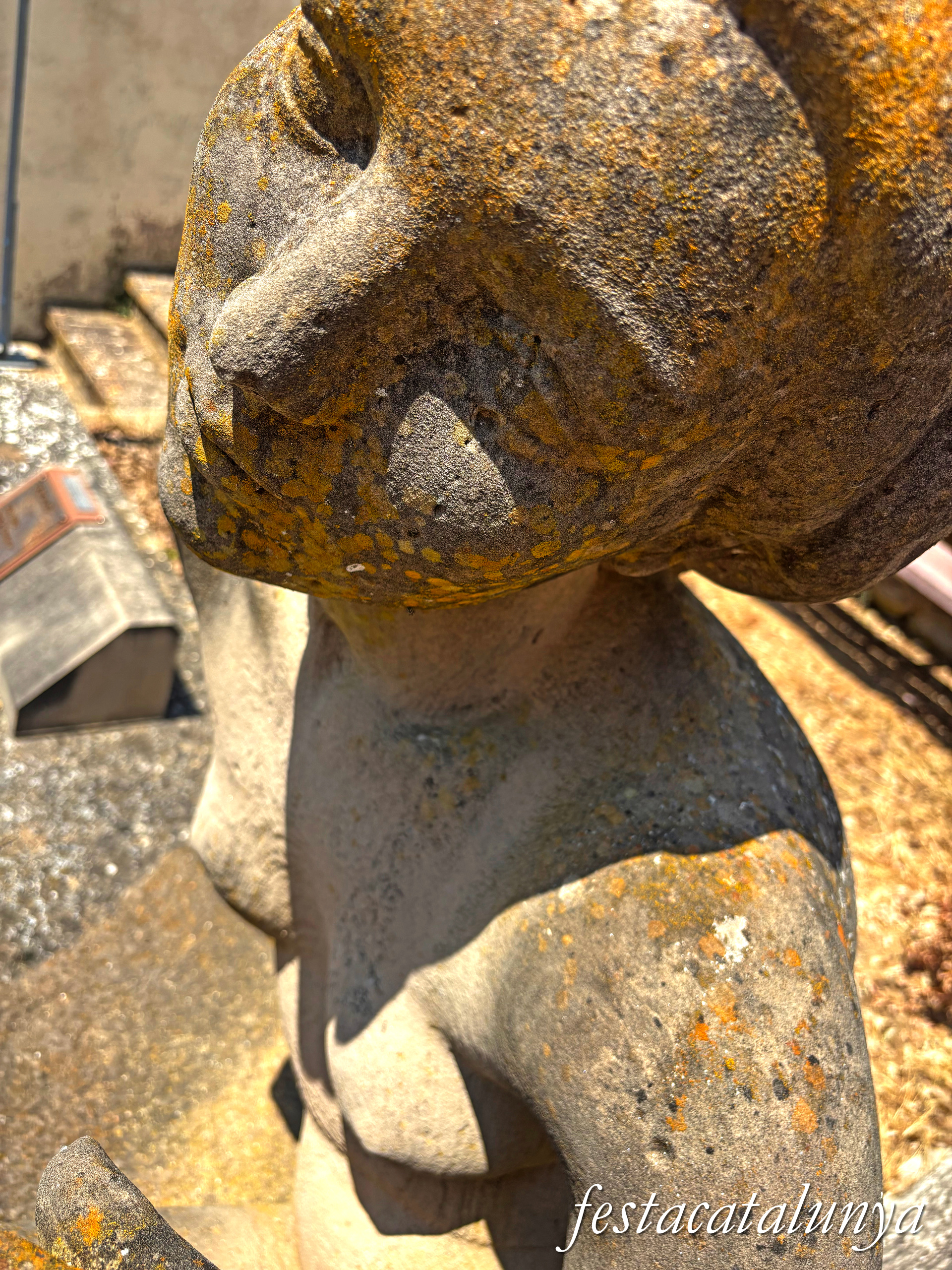 Monistrol de Calders - Escultura Descans de Lluís Montañé Mollfulleda 
