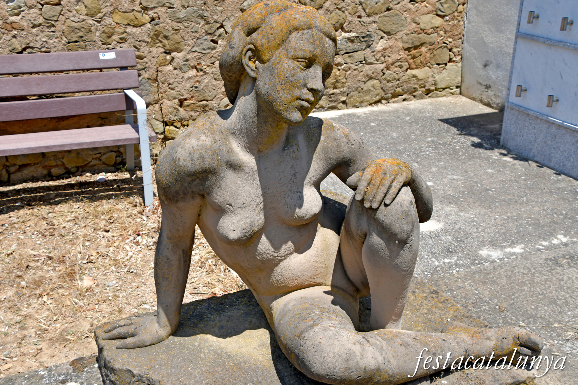 Monistrol de Calders - Escultura Descans de Lluís Montañé Mollfulleda