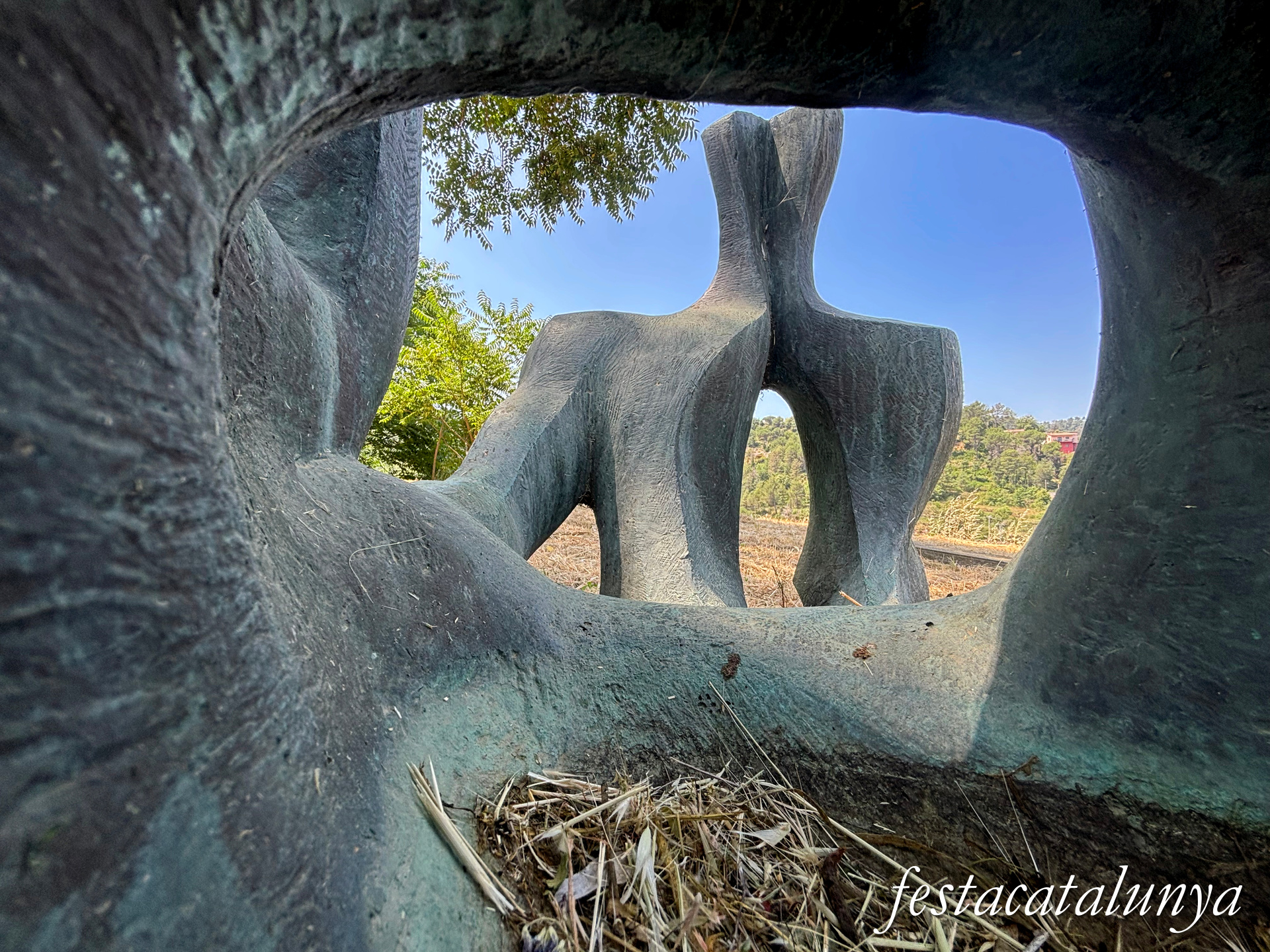 Monistrol de Calders - Escultura Diàleg de Joaquín García Donaire 