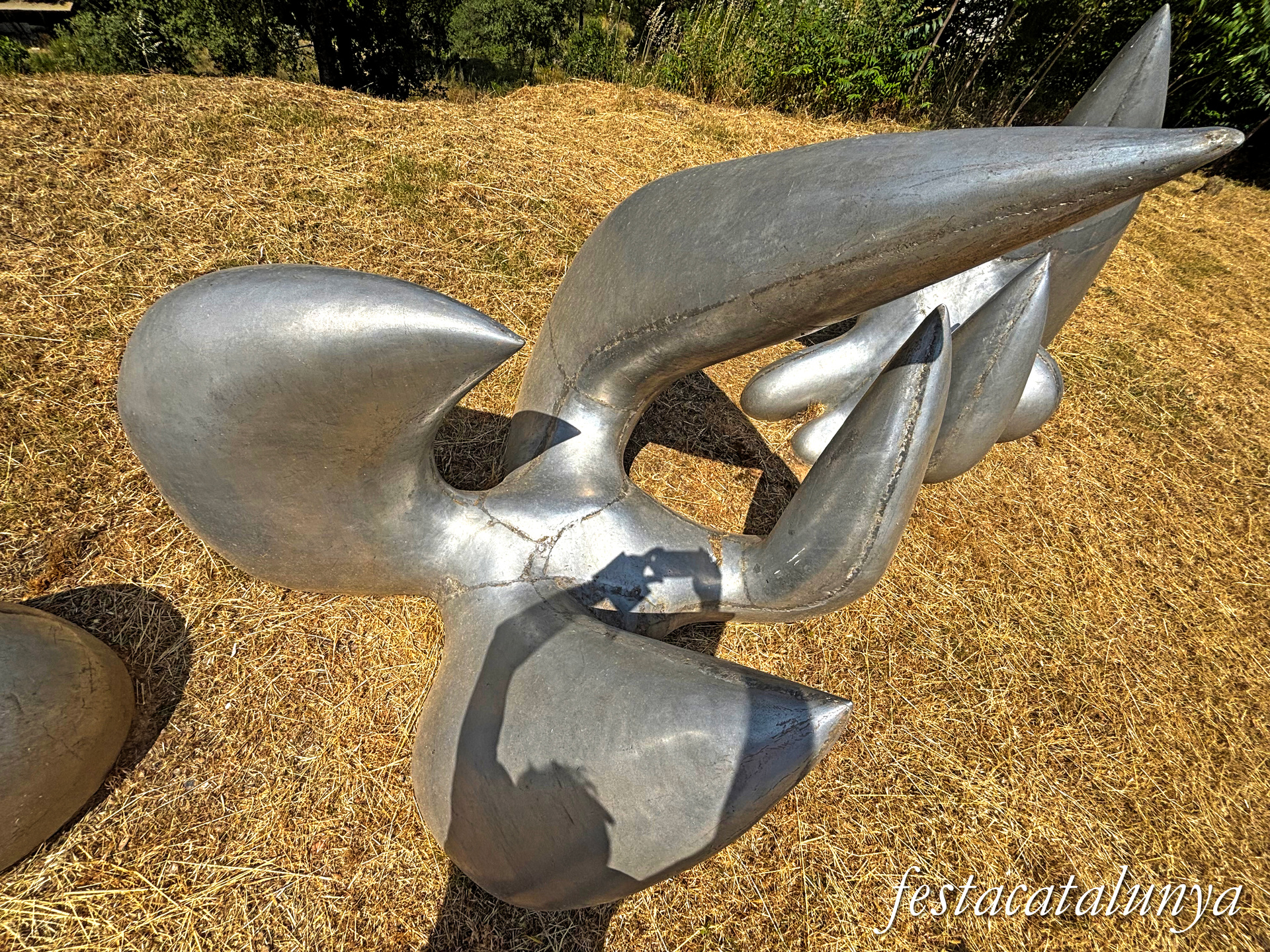 Monistrol de Calders - Escultura Flames de Paco Barón Molina
