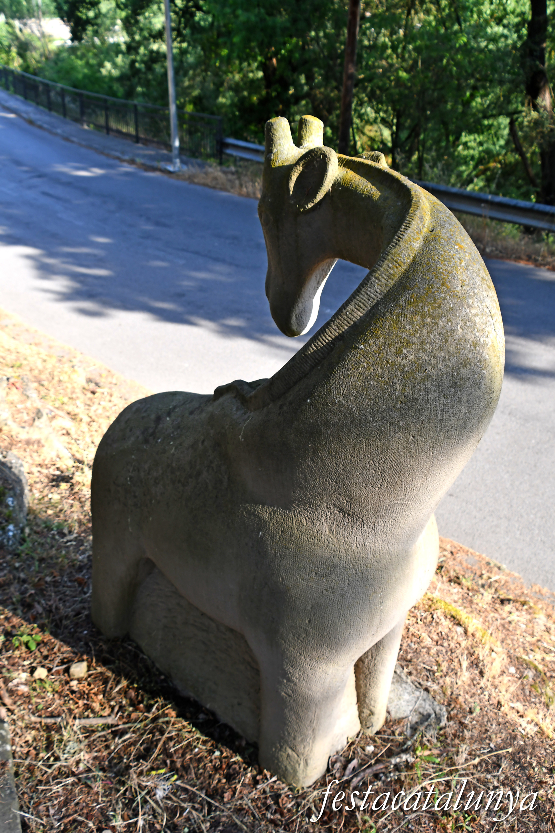 Monistrol de Calders - Escultura Girafa de Josep Sobrado Balboa