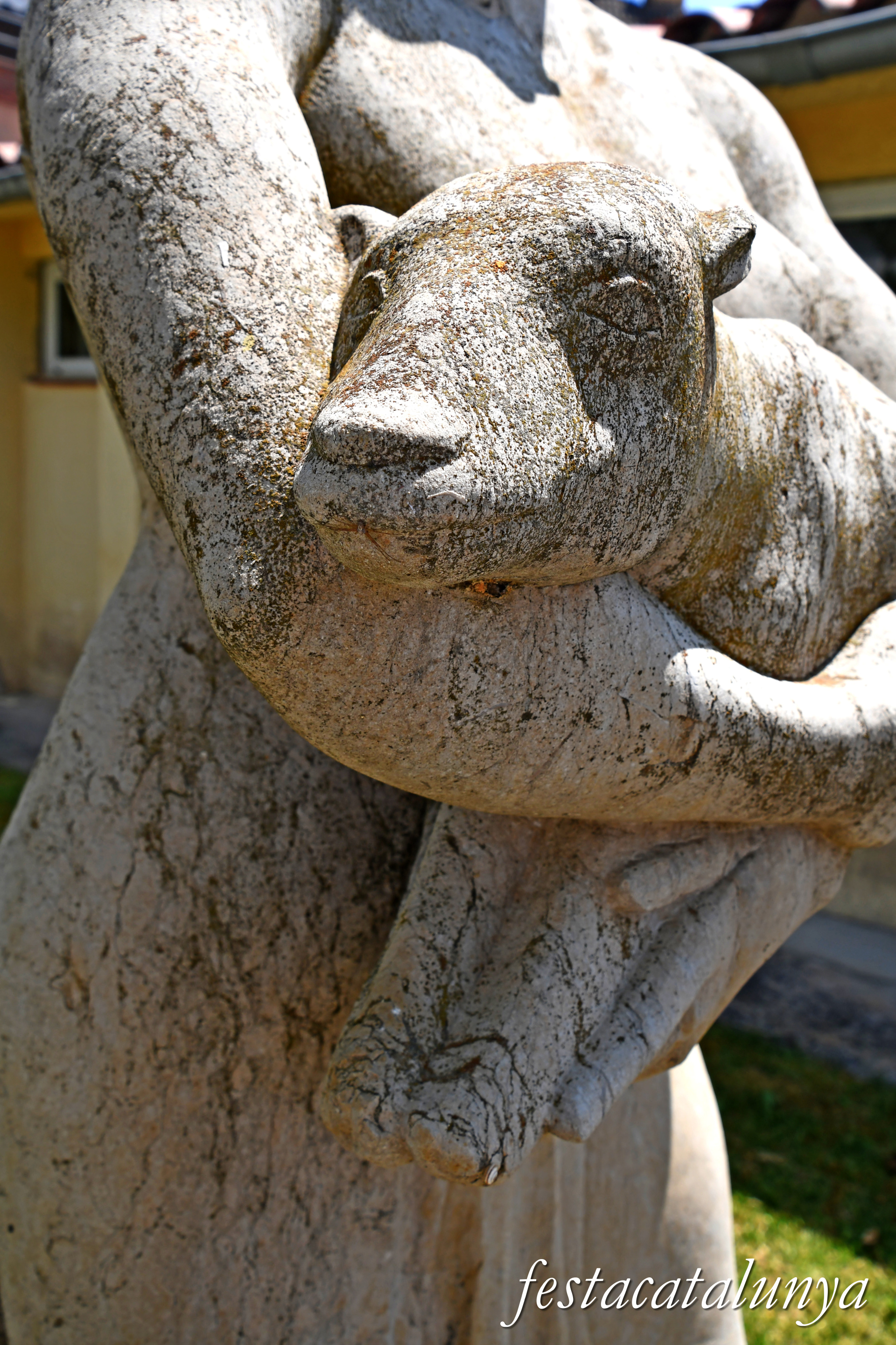 Monistrol de Calders - Escultura La Pastora de Ferran Ventura Rodríguez 
