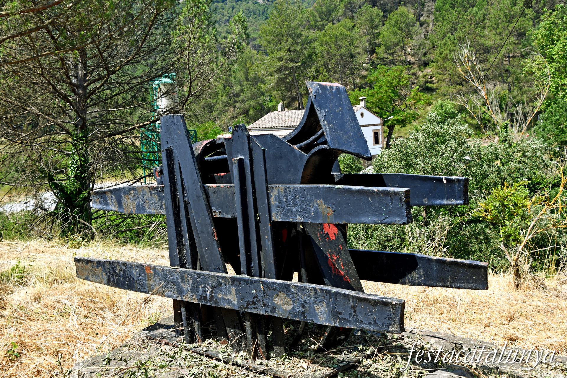 Monistrol de Calders - Escultura La Trampa de Charles Henry Collet Colomb 