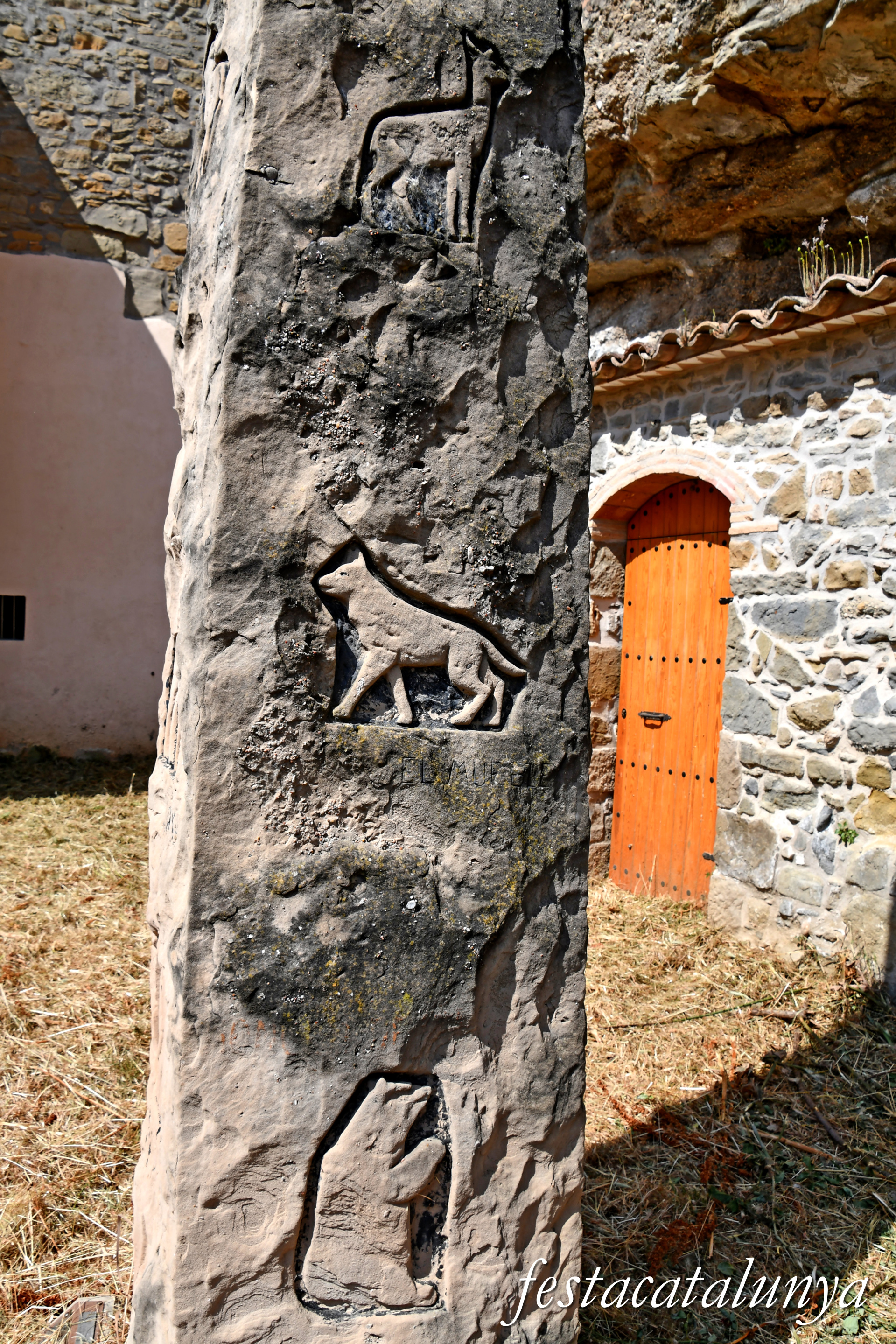 Monistrol de Calders - Escultura Monòlit (Símbols) de Charles Henry Collet Colomb 