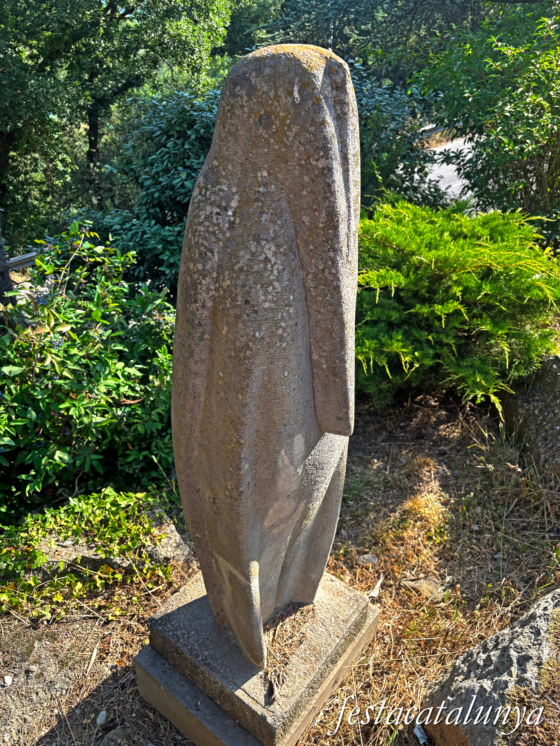 Monistrol de Calders - Escultura Pingüí de Josep Sobrado Balboa