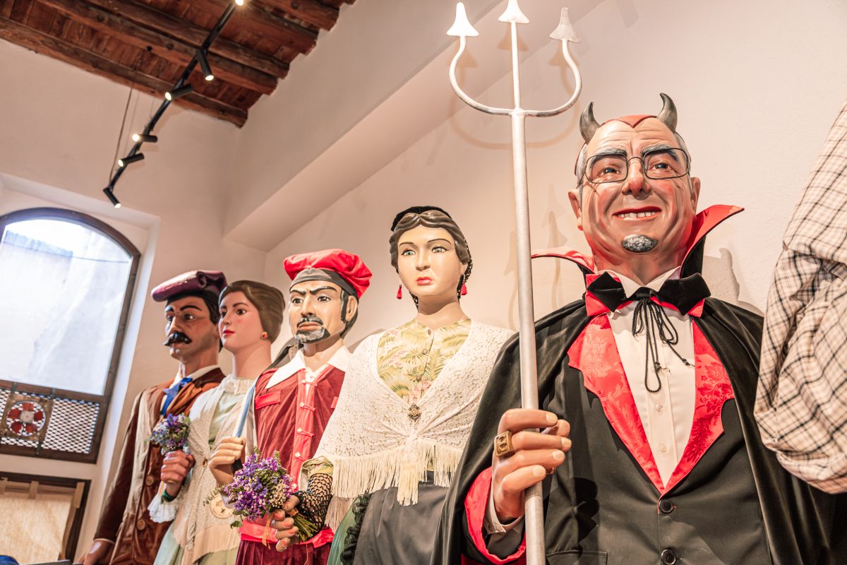 Cardona - La Casa dels Gegants (Foto: www.cardonaturisme.cat) 