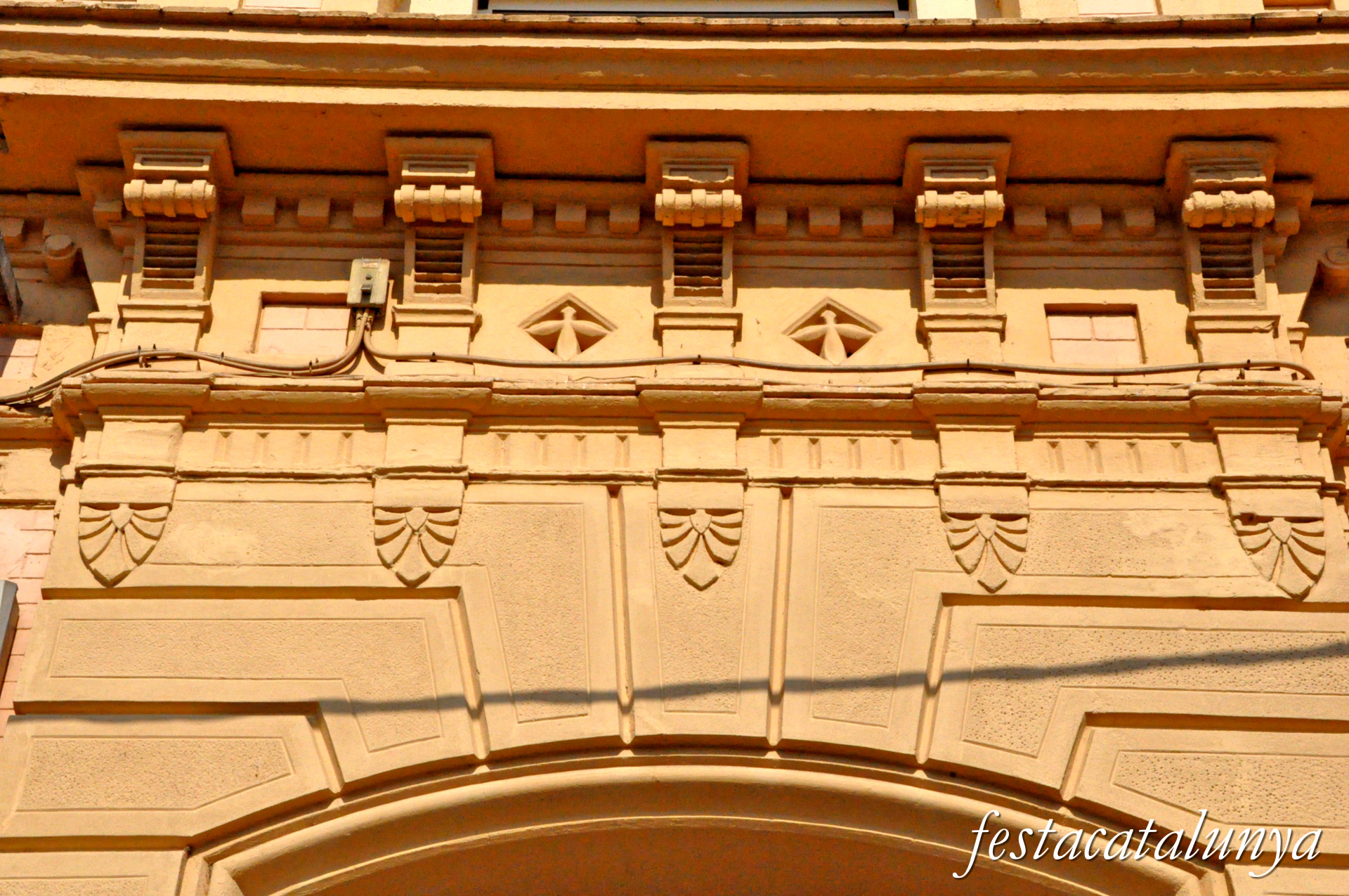 Montcada i Reixac - Carrer de Colom - Casa carrer de Colom 