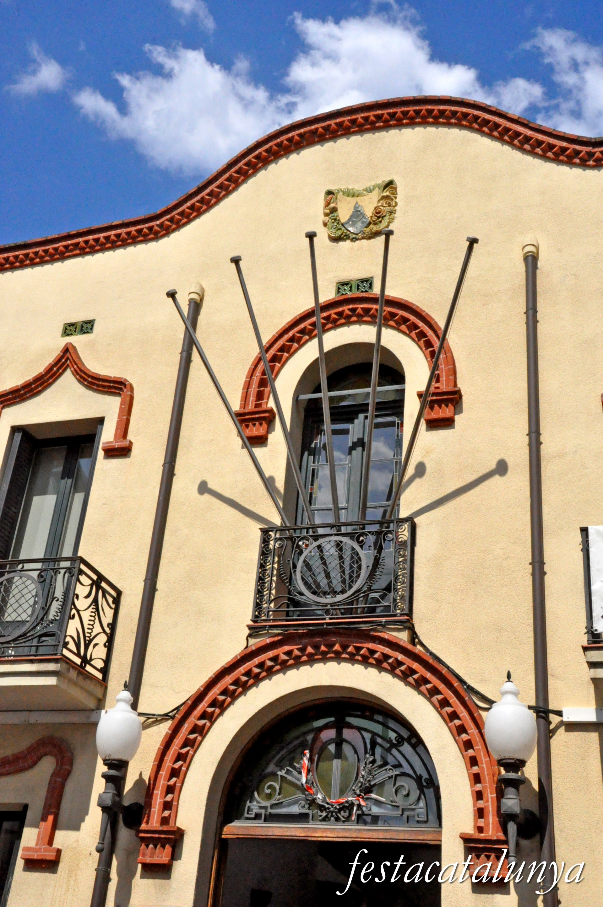 Montcada i Reixac - Carrer Major - Ajuntament Vell 