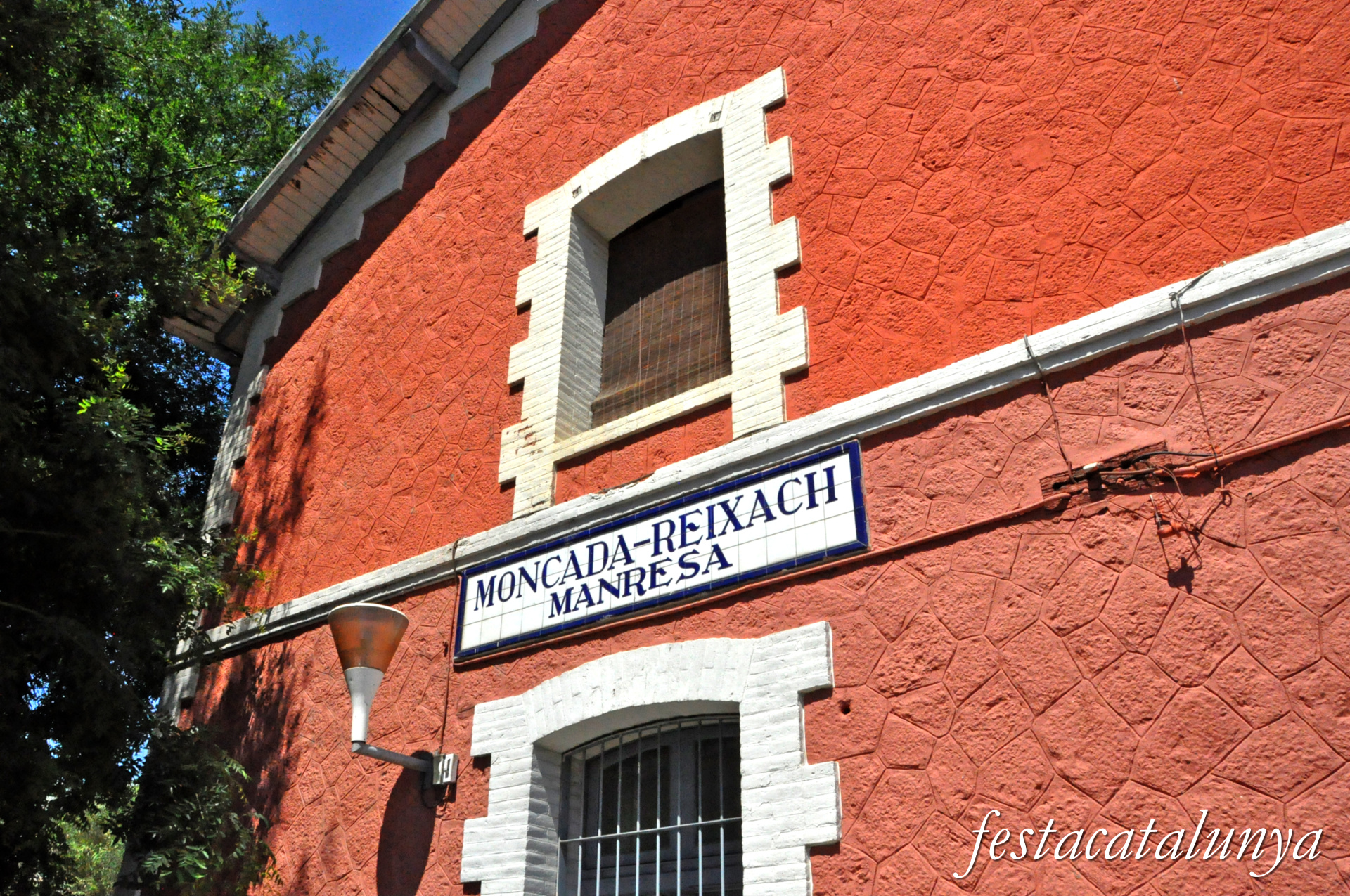 Montcada i Reixac - Estació de Manresa 