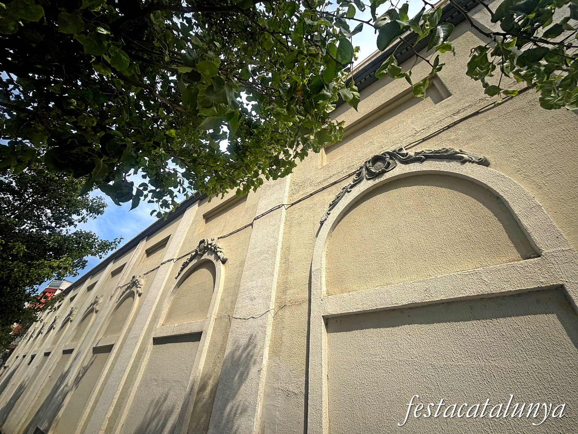 Santa Coloma de Gramenet - Plaça d'en Manelic - Mercat de Sagarra