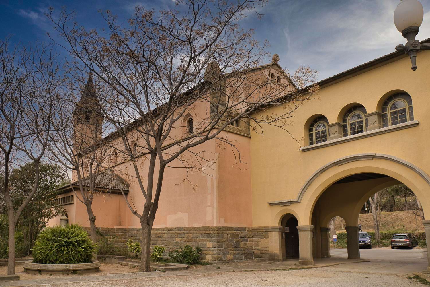 Santa Coloma de Gramenet - Recinte Torribera - Pavelló Marina (Foto: Diputació) 