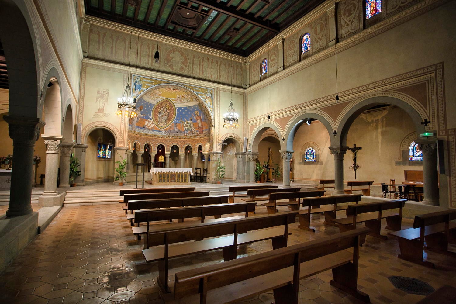 Santa Coloma de Gramenet - Recinte Torribera - Església (Foto: Diputació)