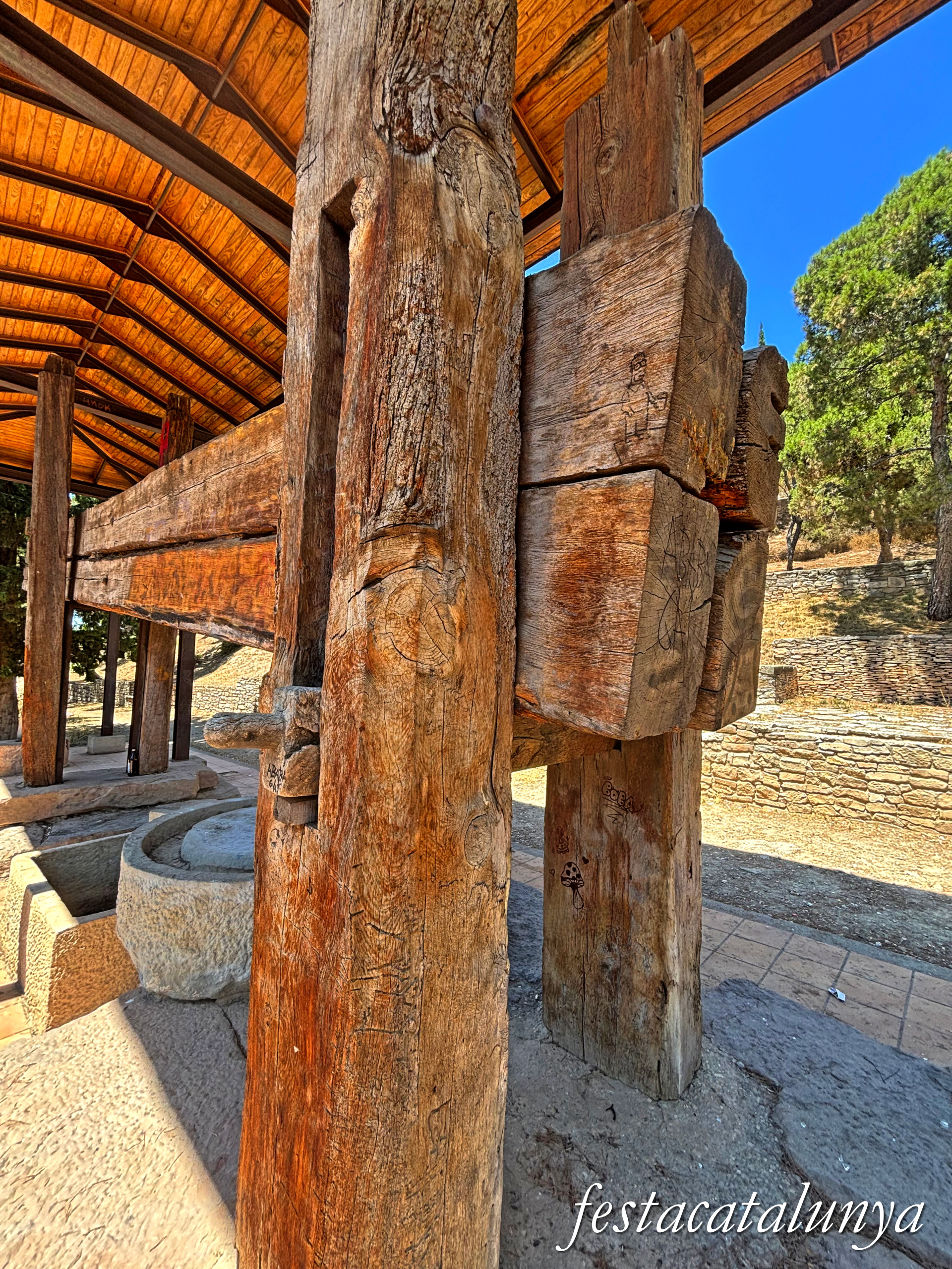 Tàrrega - Parc de Sant Eloi - Premsa d'oli de Conill 