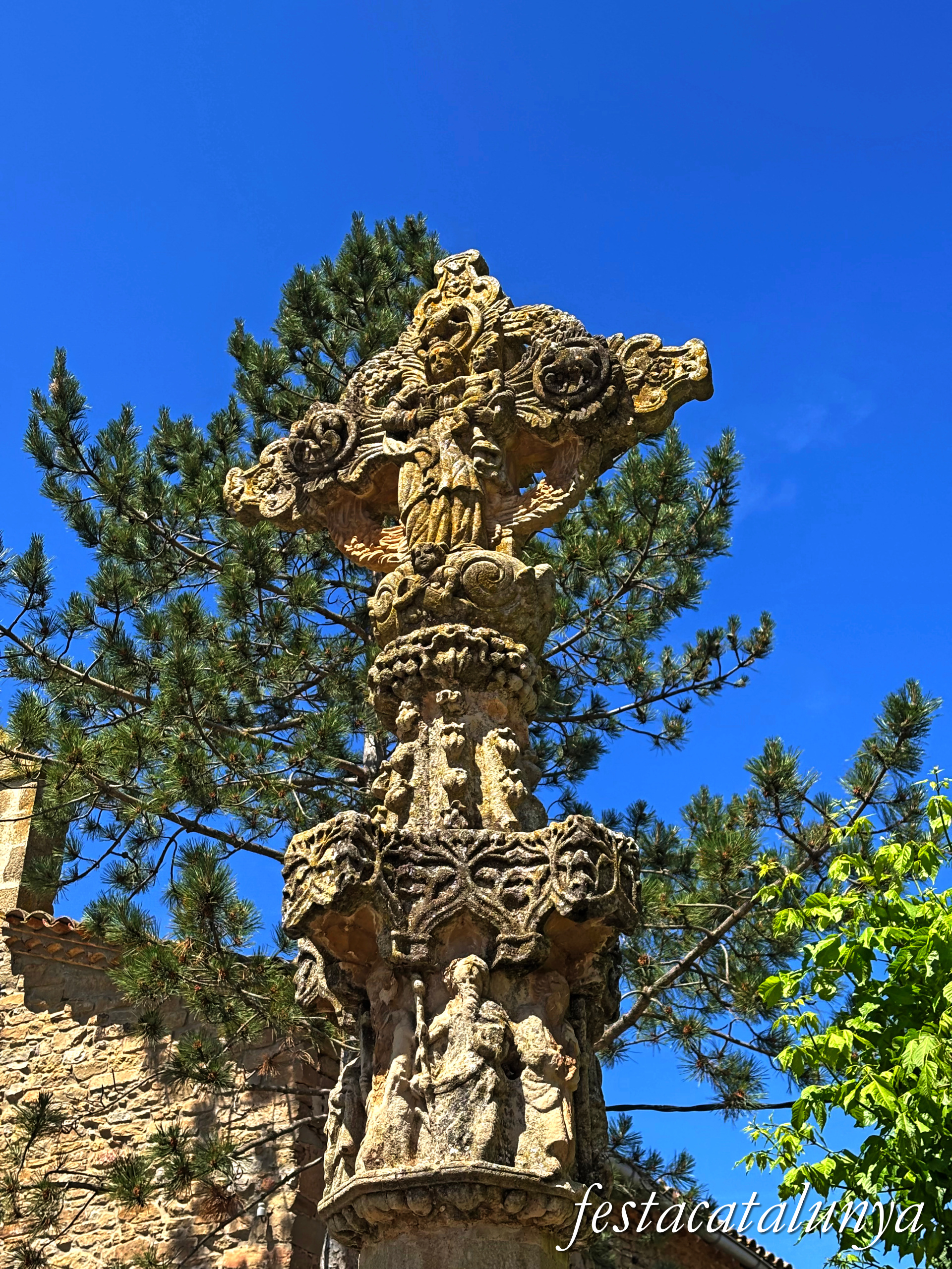 Tàrrega - Creu de terme de Claravalls
