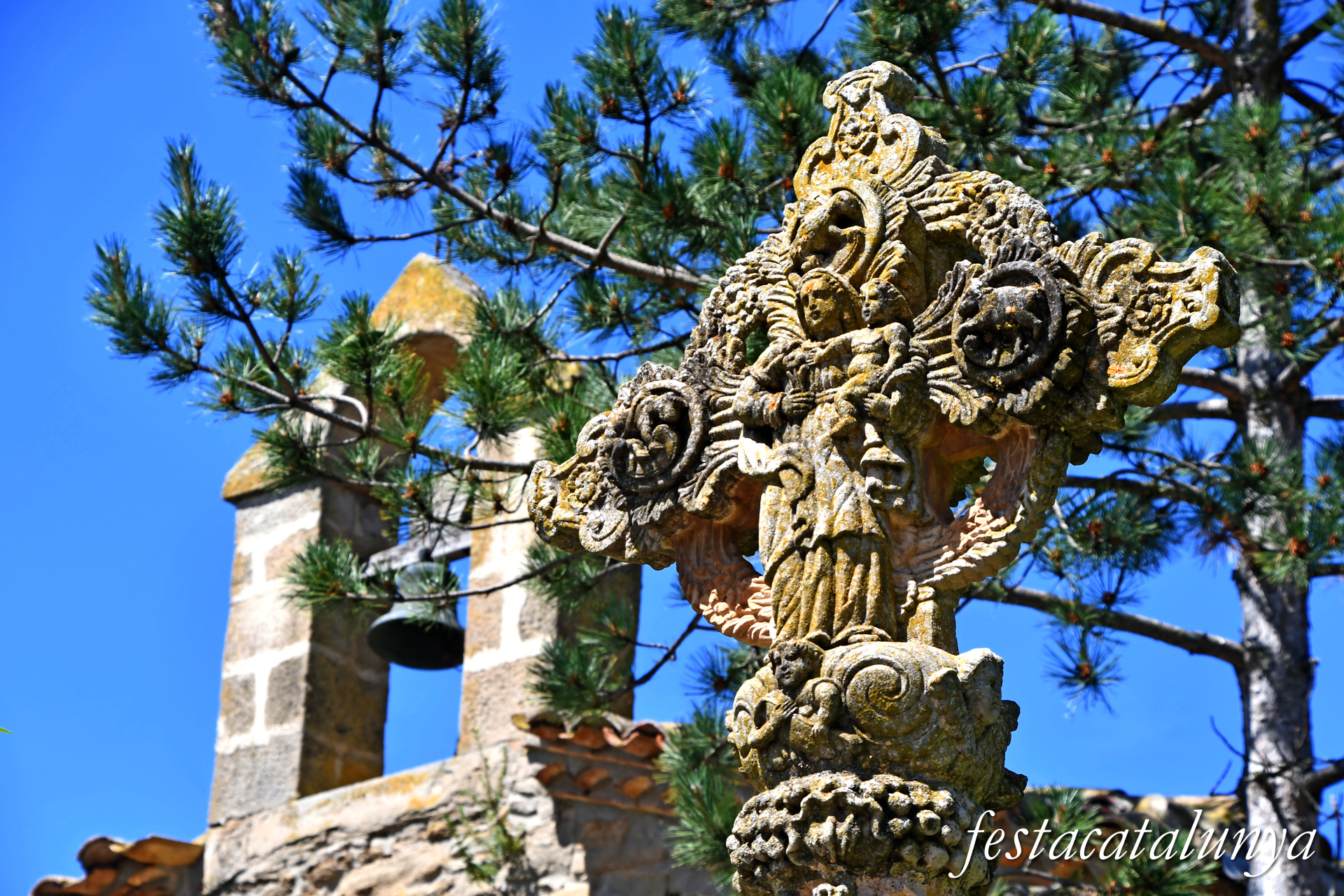 Creu de terme de Claravalls ***