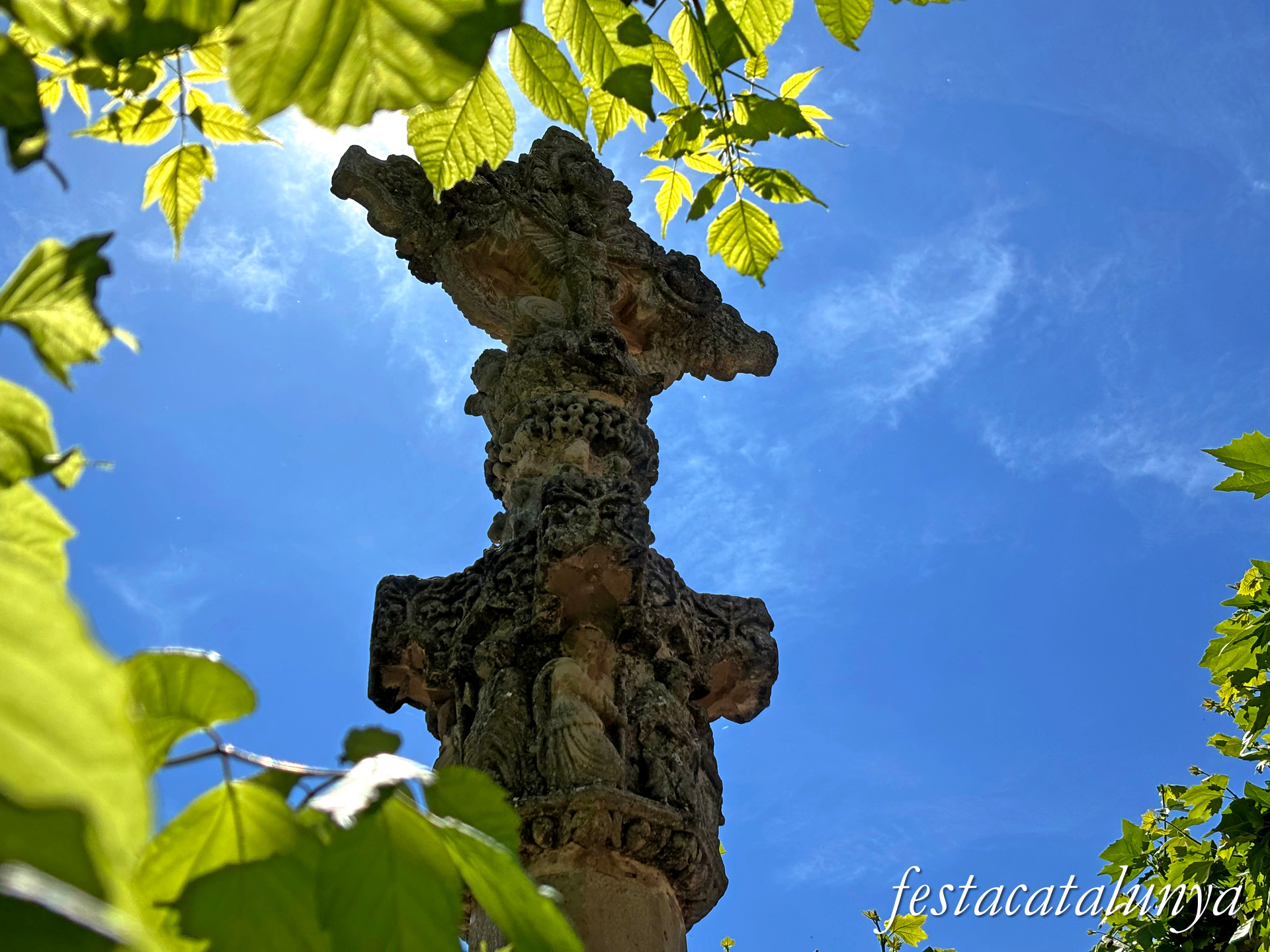 Tàrrega - Creu de terme de Claravalls 
