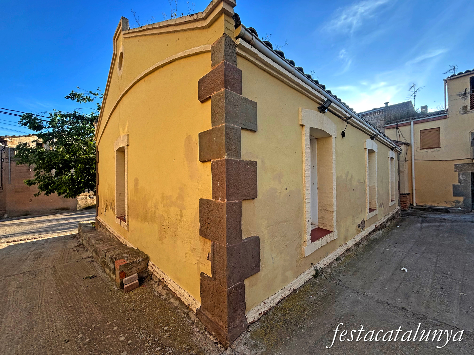 Tàrrega - Nucli històric de La Figuerosa - Antiga Escola