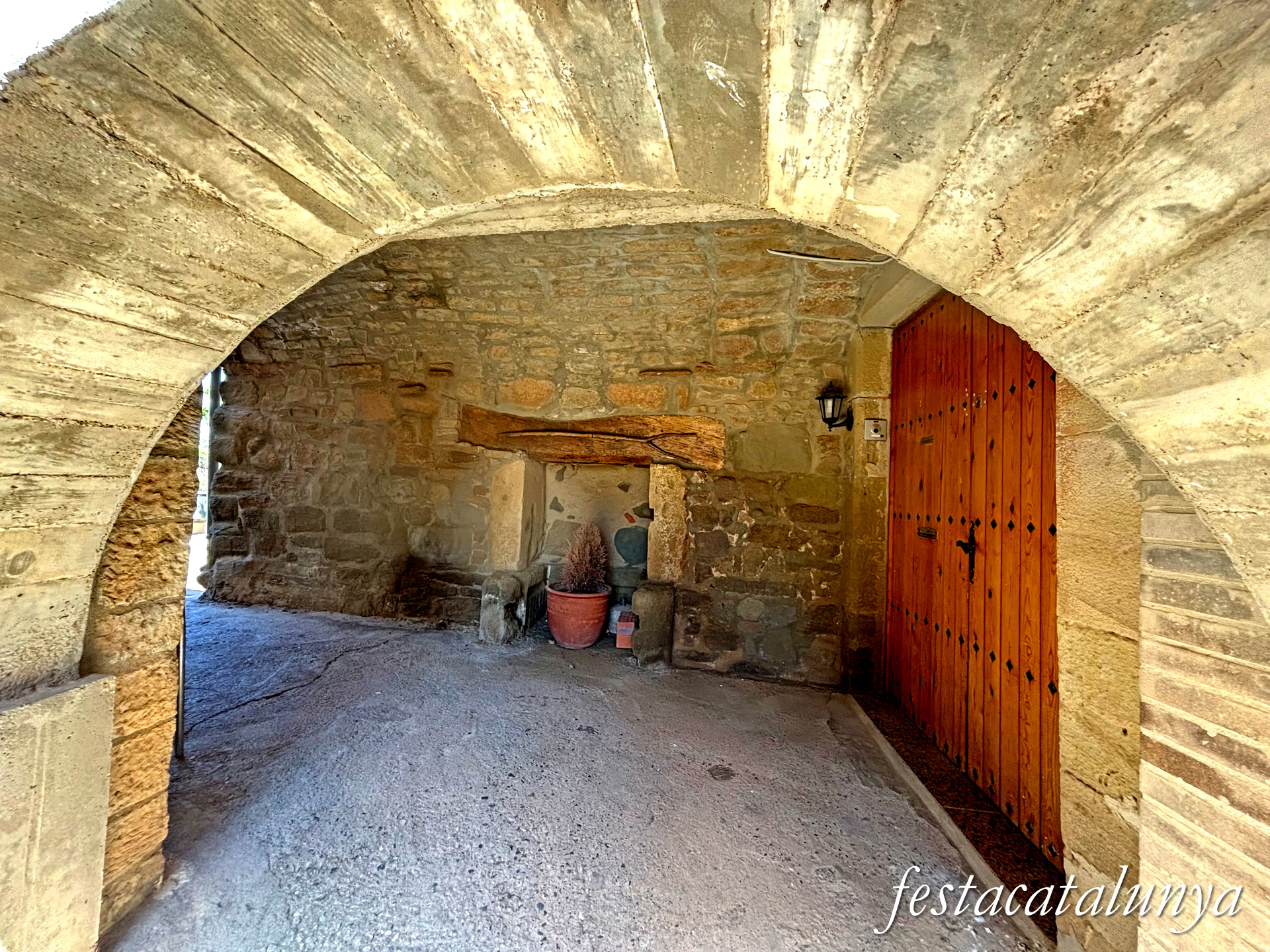 Tàrrega - Nucli històric de Riudovelles 