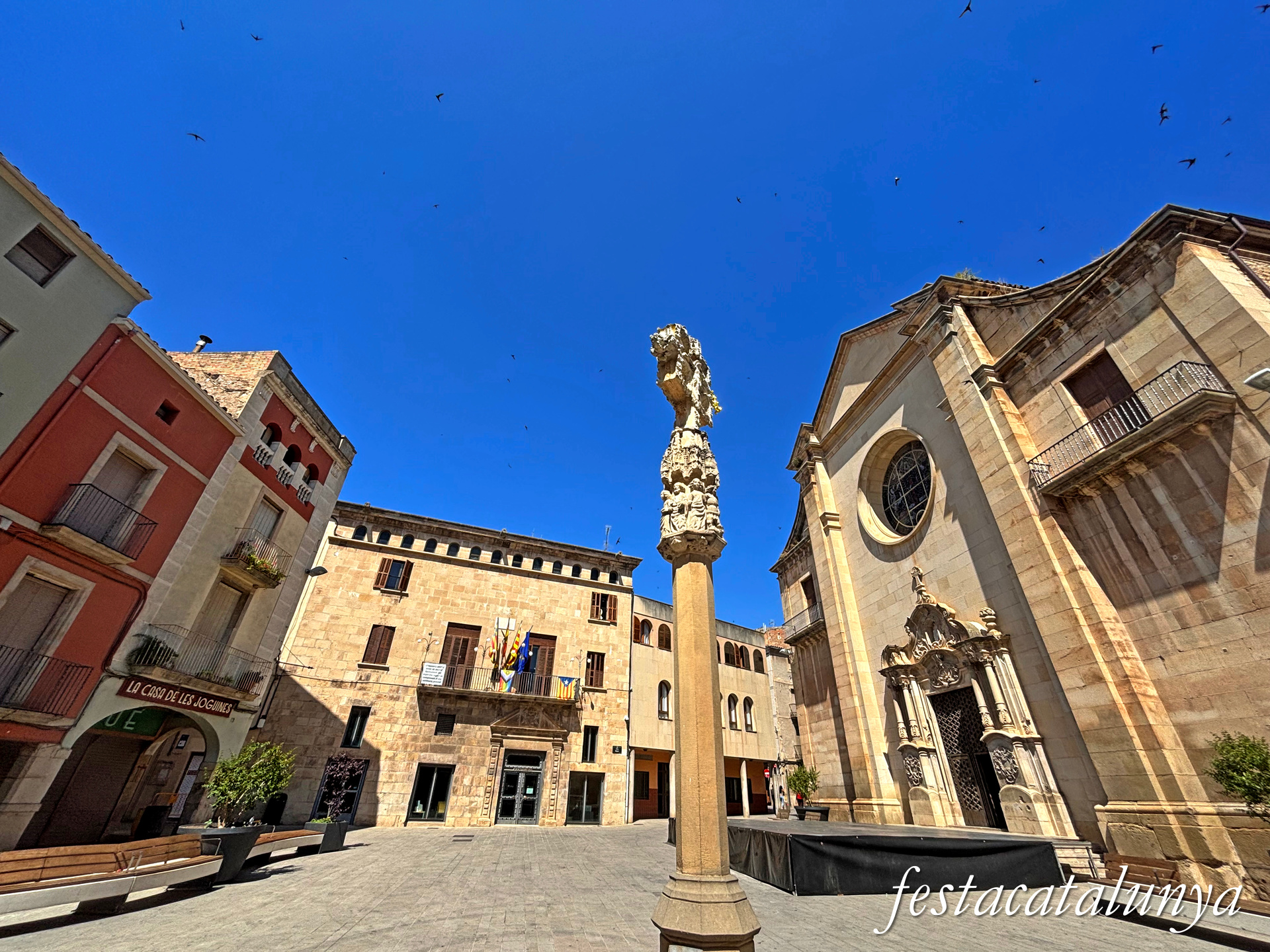 Tàrrega - Església parroquial de Santa Maria de l'Alba a l'exterior