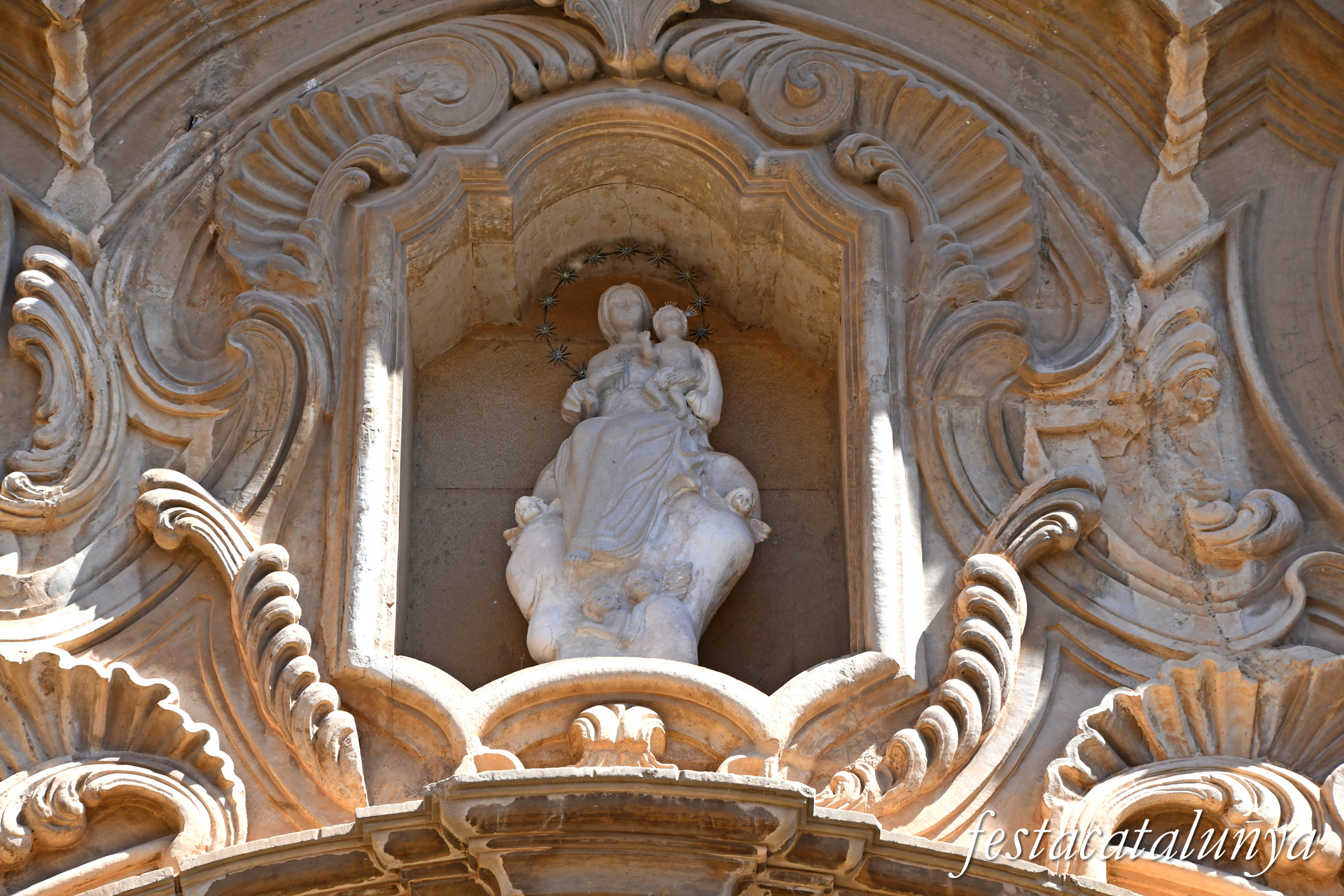 Tàrrega - Església parroquial de Santa Maria de l'Alba a l'exterior