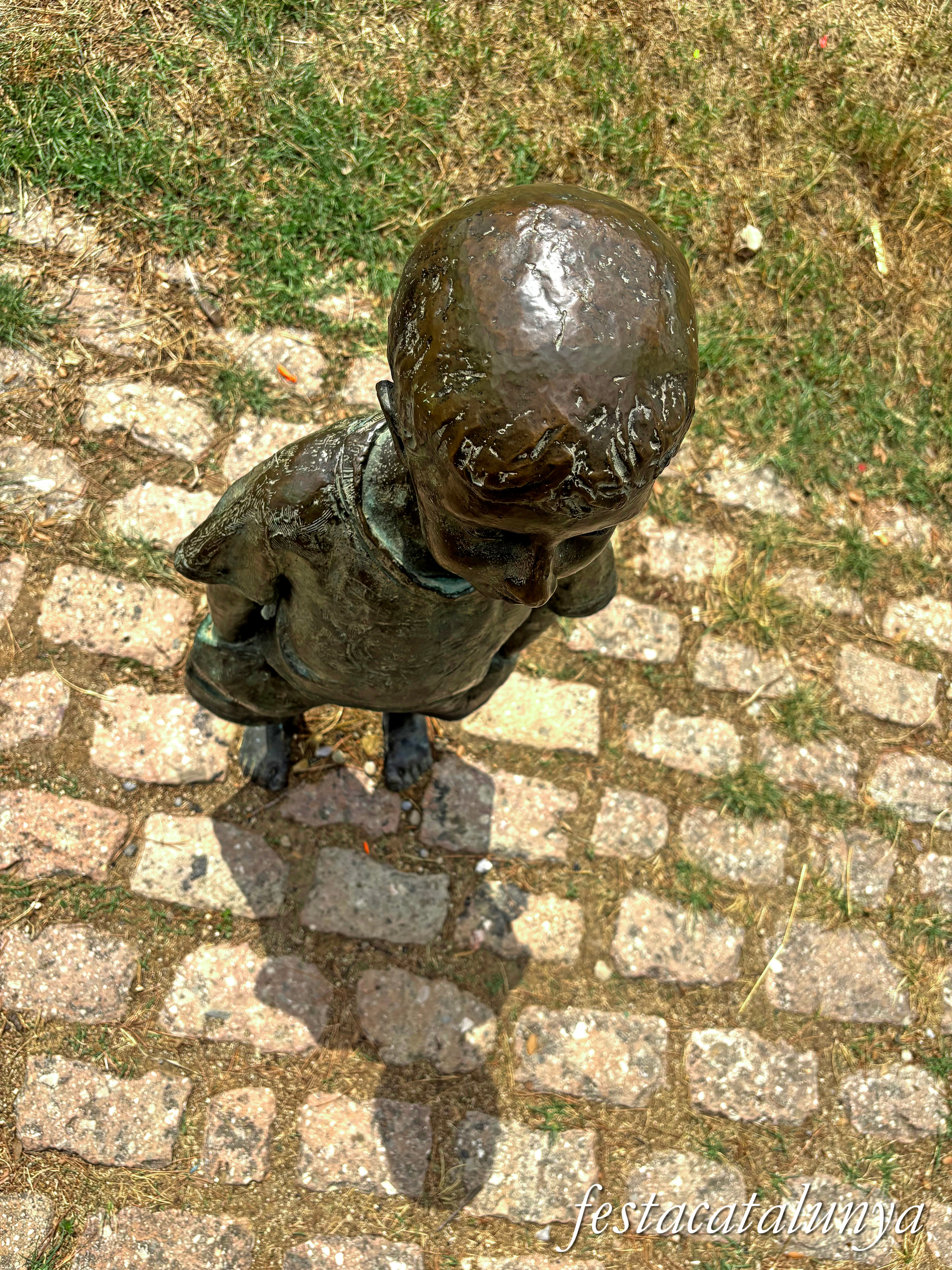 Sant Fruitós de Bages - Escultura La Font de la Noia i el Nen o Nens jugant