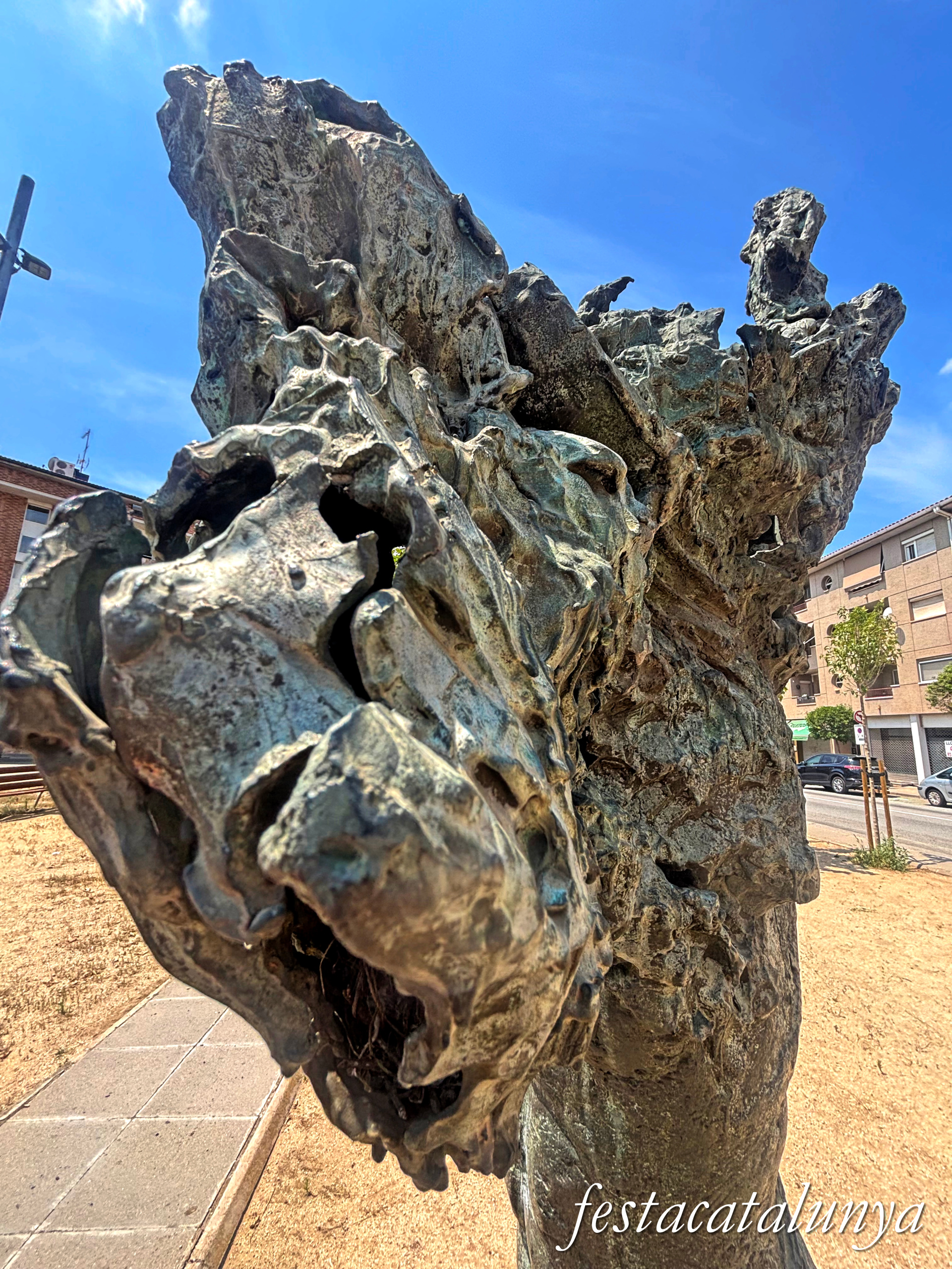 Sant Fruitós de Bages - Escultures urbanes - Ressorgiment