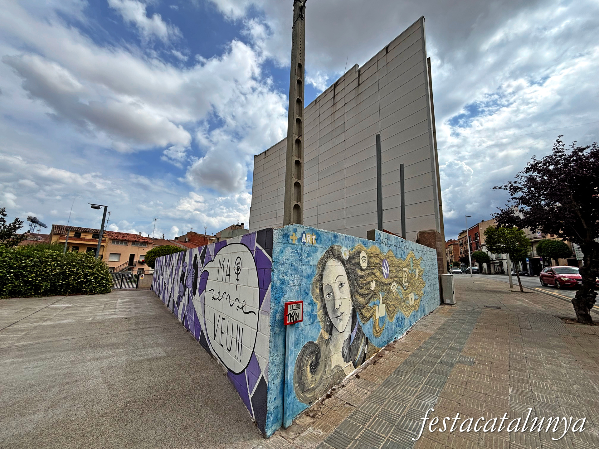 Sant Fruitós de Bages - Nucli històric - Murals prop de l'Ajuntament