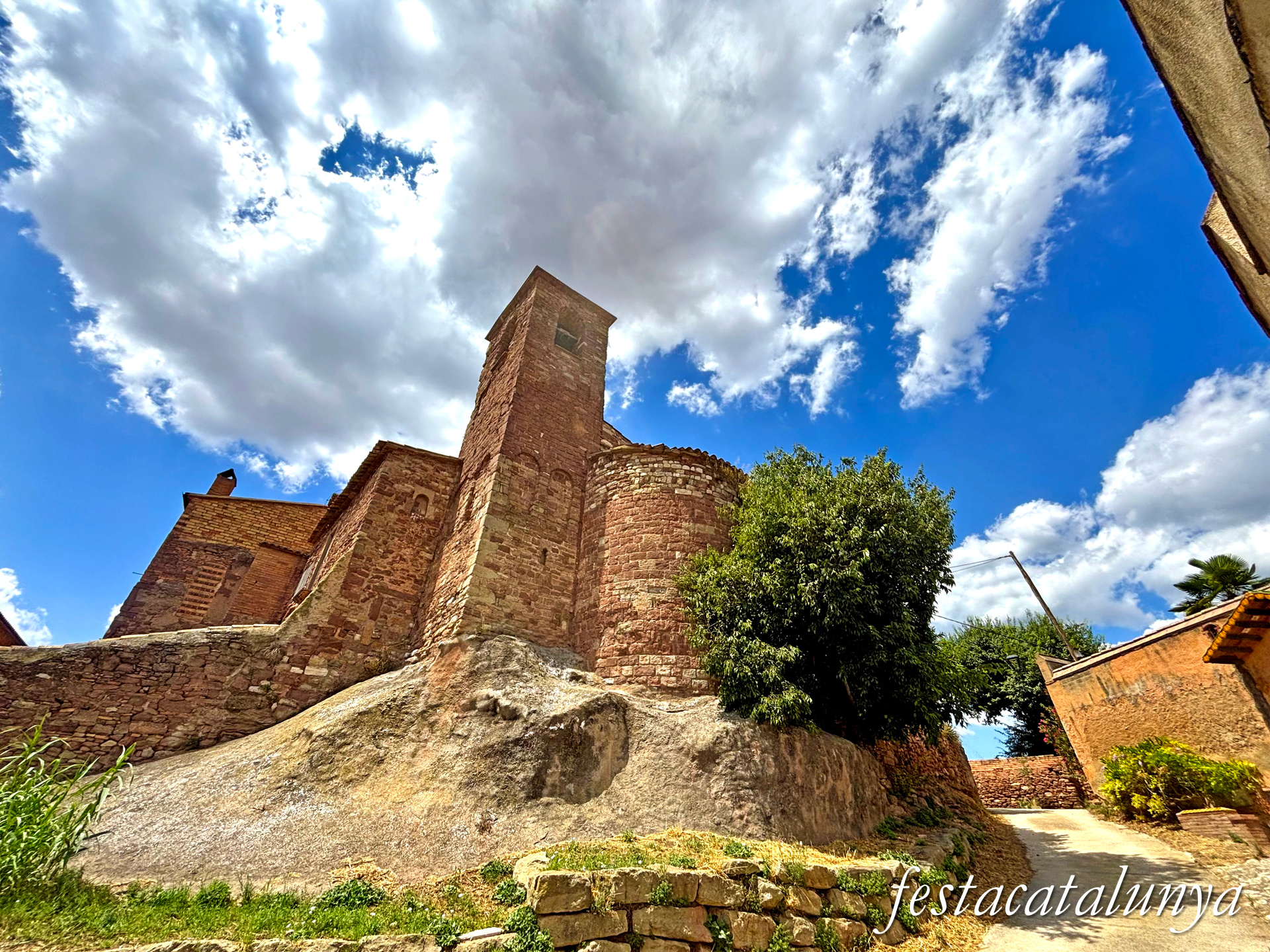 Sant Iscle i Santa Victòria de Bages a Sant Fruitós de Bages
