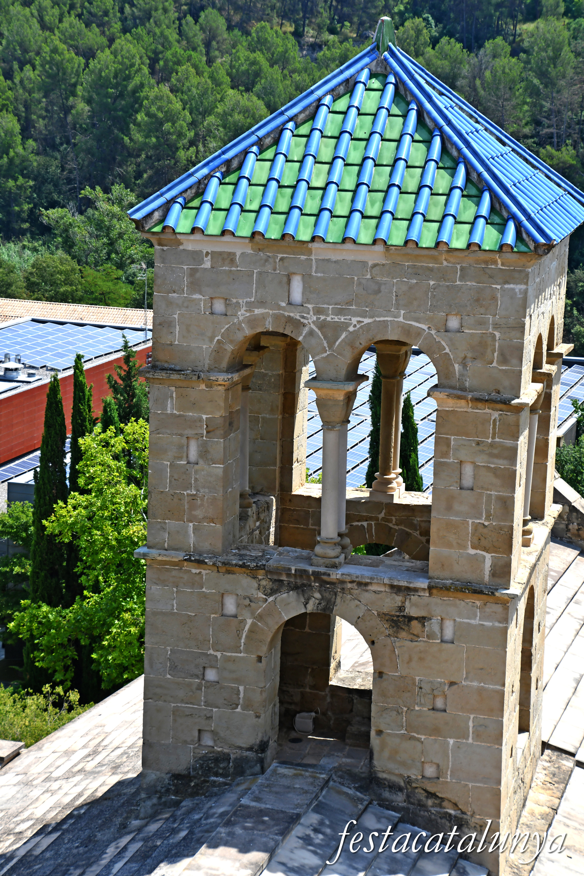 Sant Fruitós de Bages - Campanar del monestir de Sant Benet de Bages 