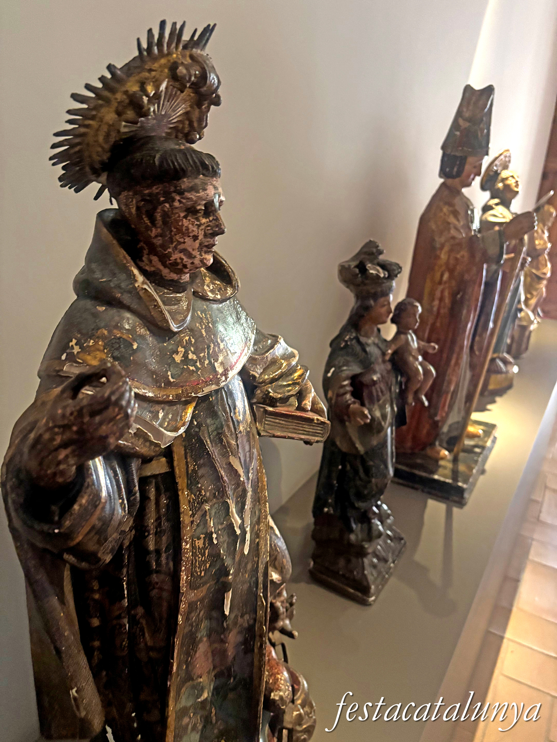 Sant Fruitós de Bages - Espai de les cel·les del monestir de Sant Benet de Bages 