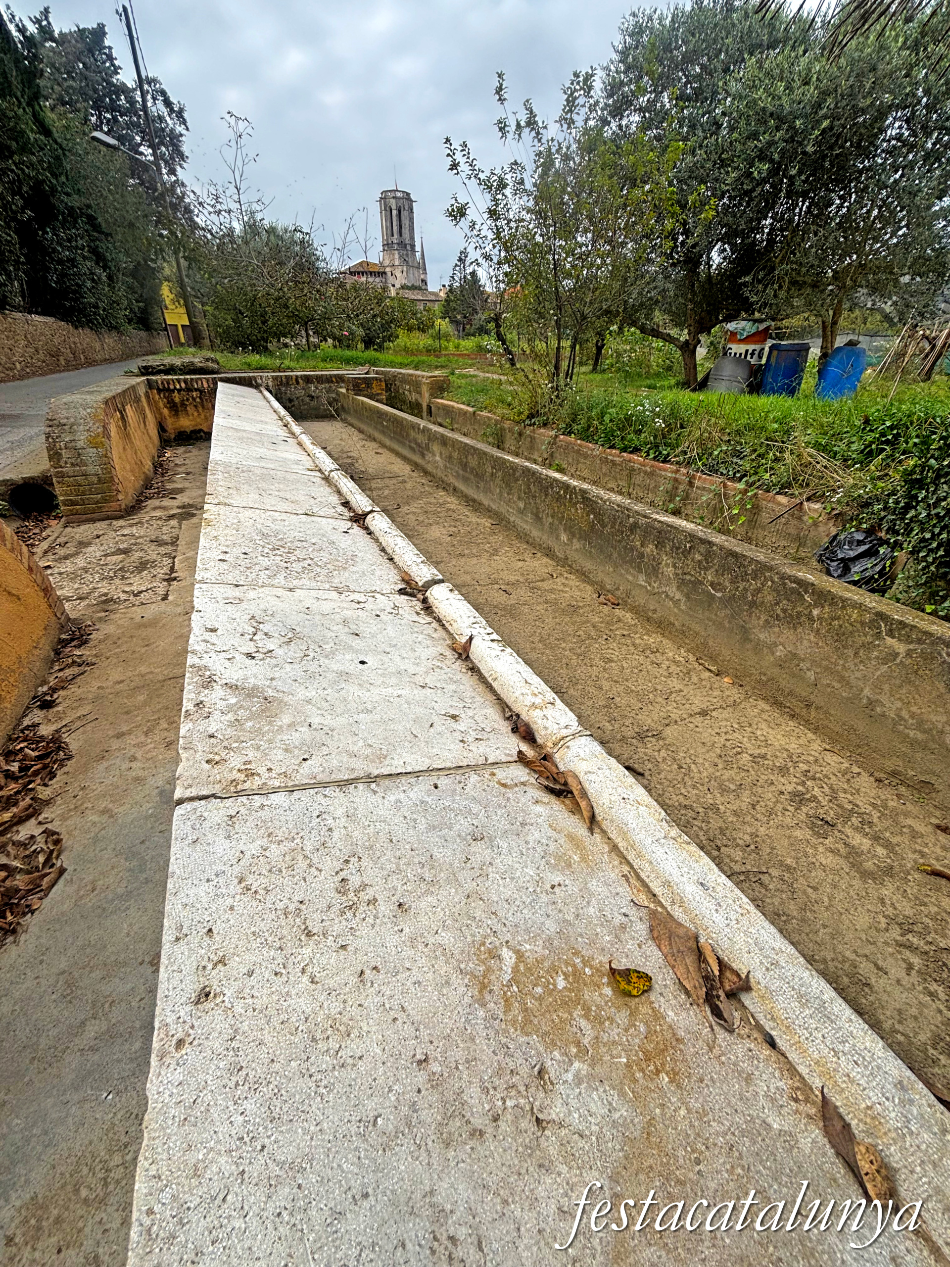 Bordils - Rentador públic del carrer de la Creu o rentador del poble